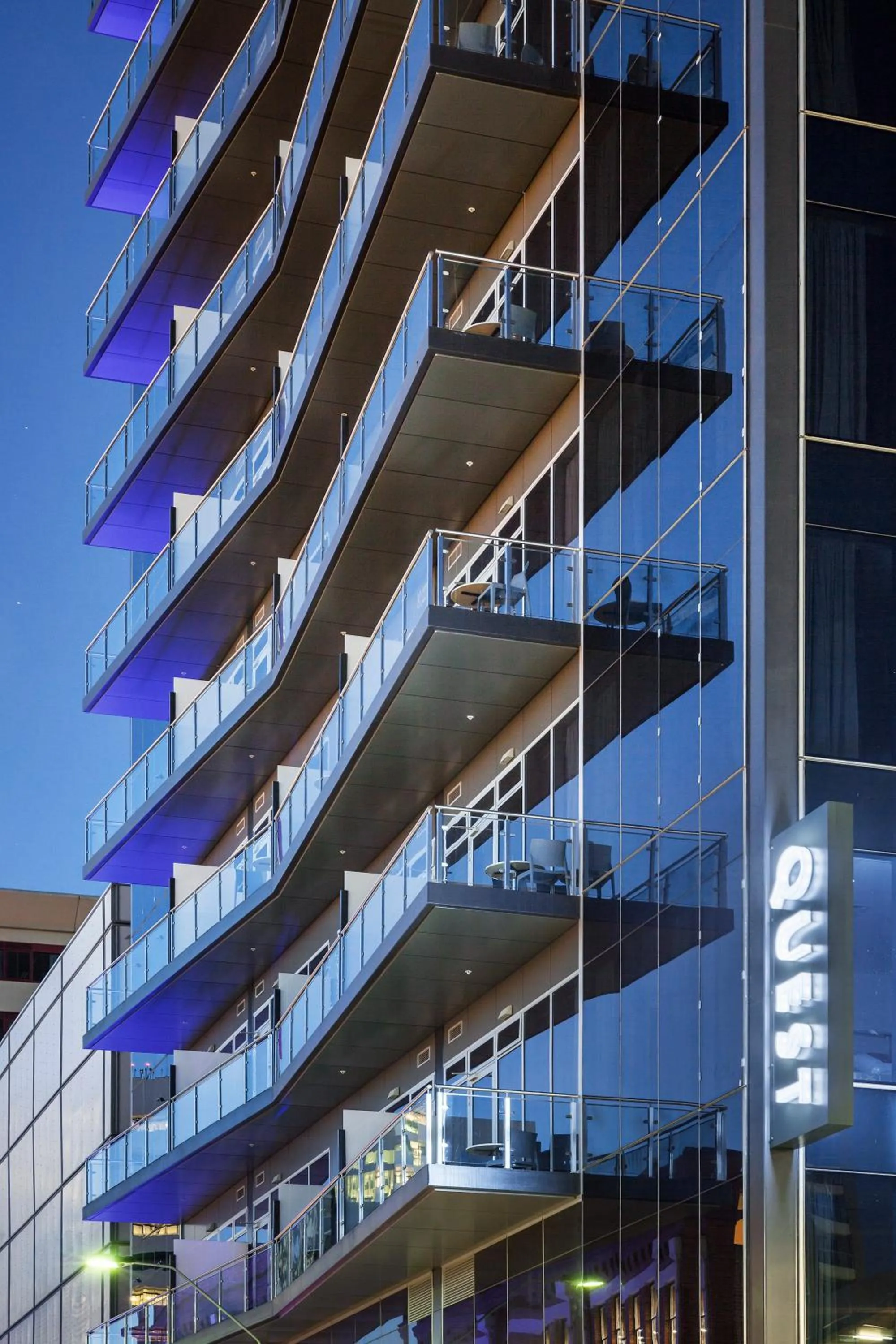 Facade/entrance in Quest on Franklin