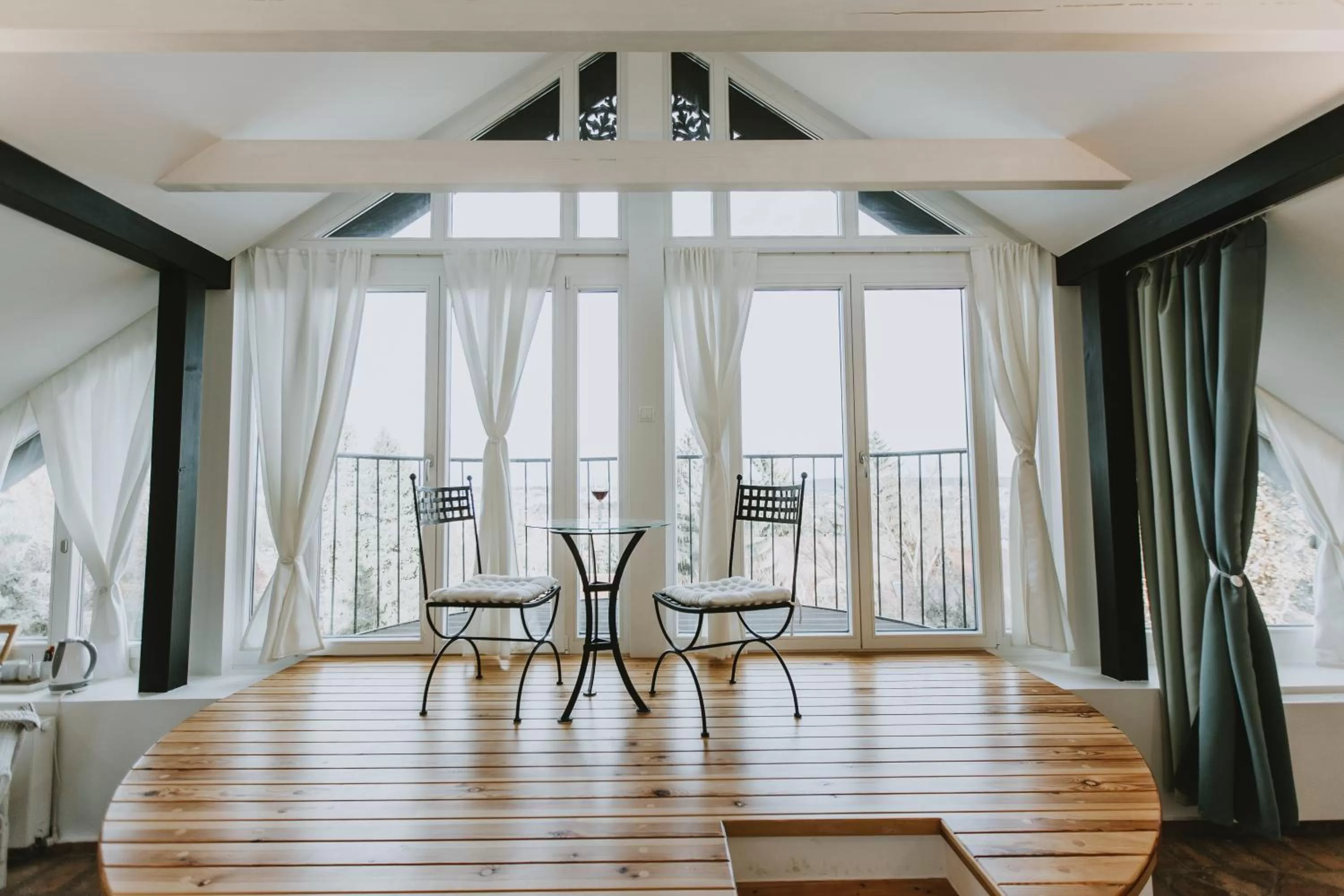 Photo of the whole room in Villa Mimi