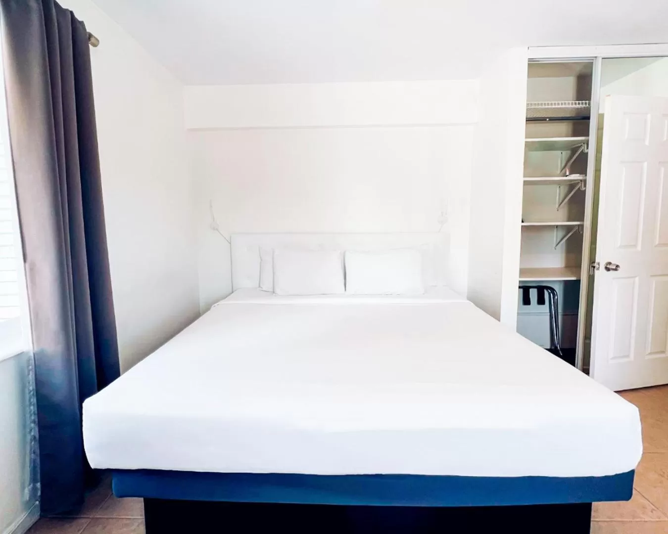 Bed in North Beach Hotel