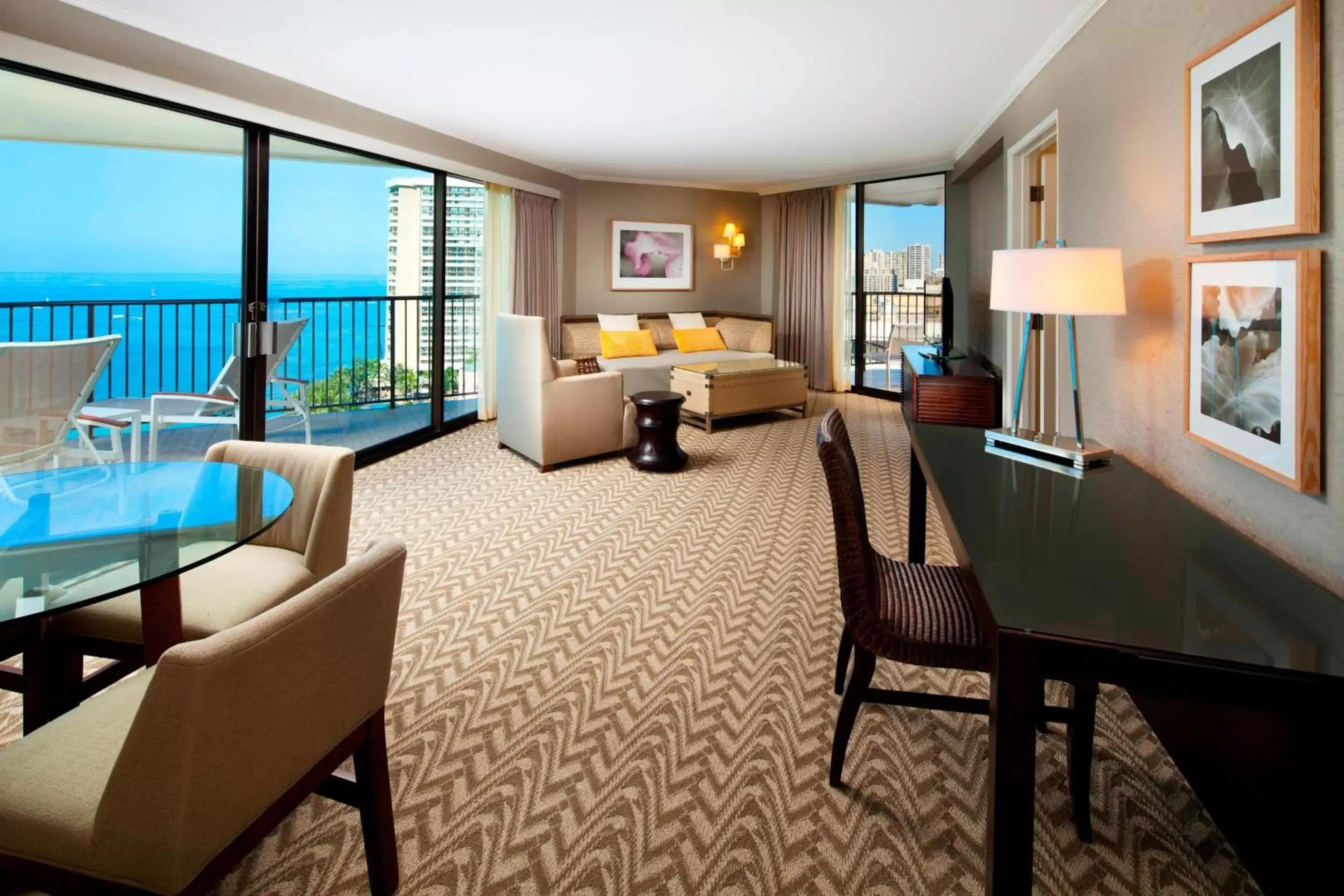 Tower Ocean Suite No Balcony, Suite, 1 King in Moana Surfrider, A Westin Resort & Spa, Waikiki Beach Tower Ocean Suite No Balcony, Suite, 1 King in Moana Surfrider, A Westin Resort & Spa, Waikiki Beach