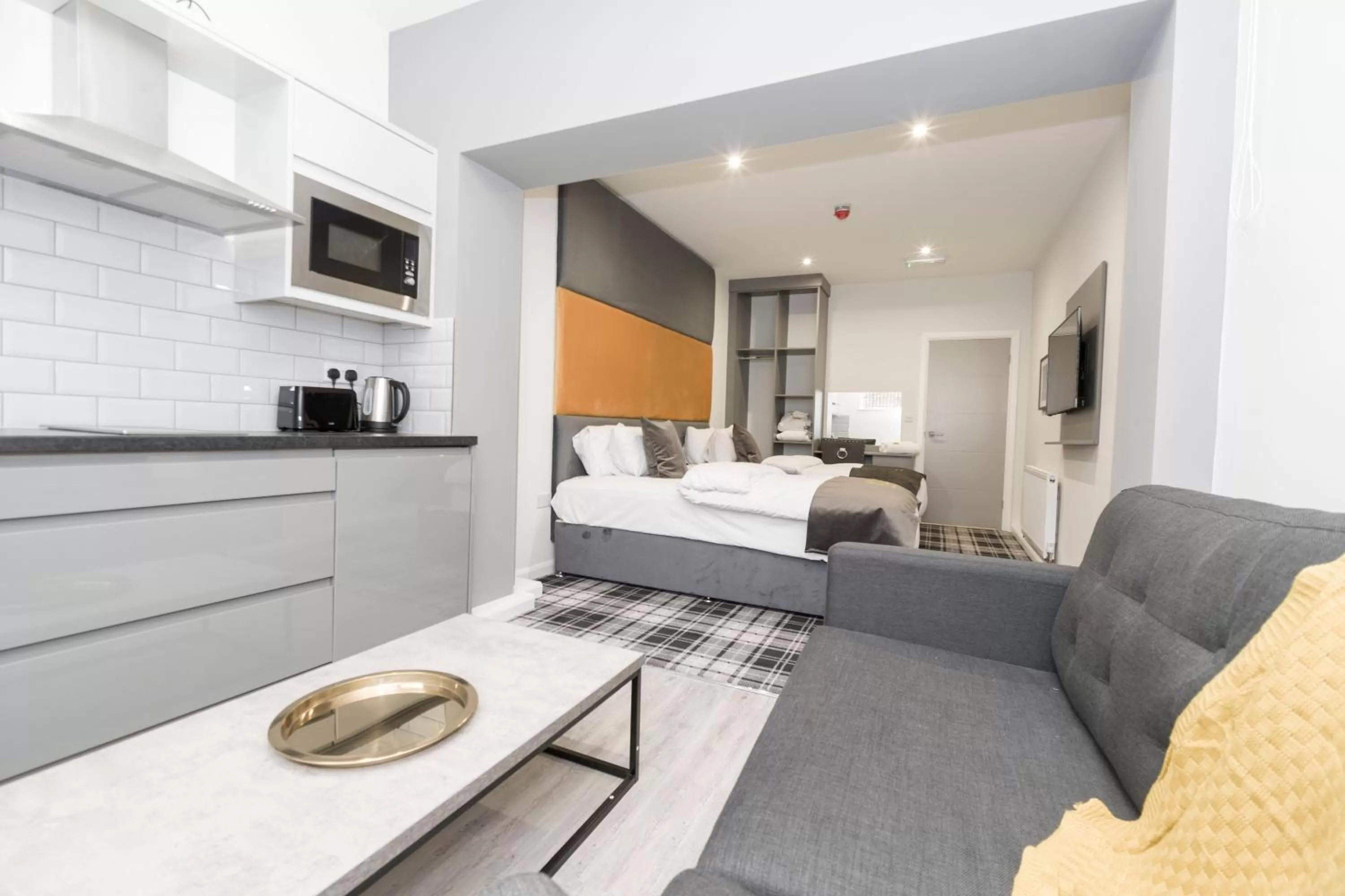 Kitchen or kitchenette in 42 Apart-Hotel