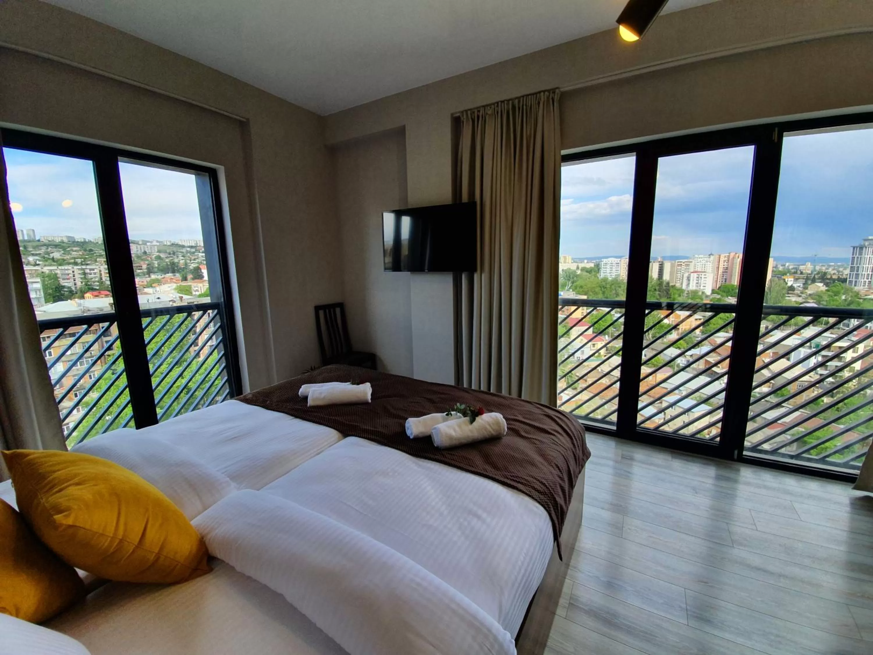 Photo of the whole room, Mountain View in Boutique Hotel