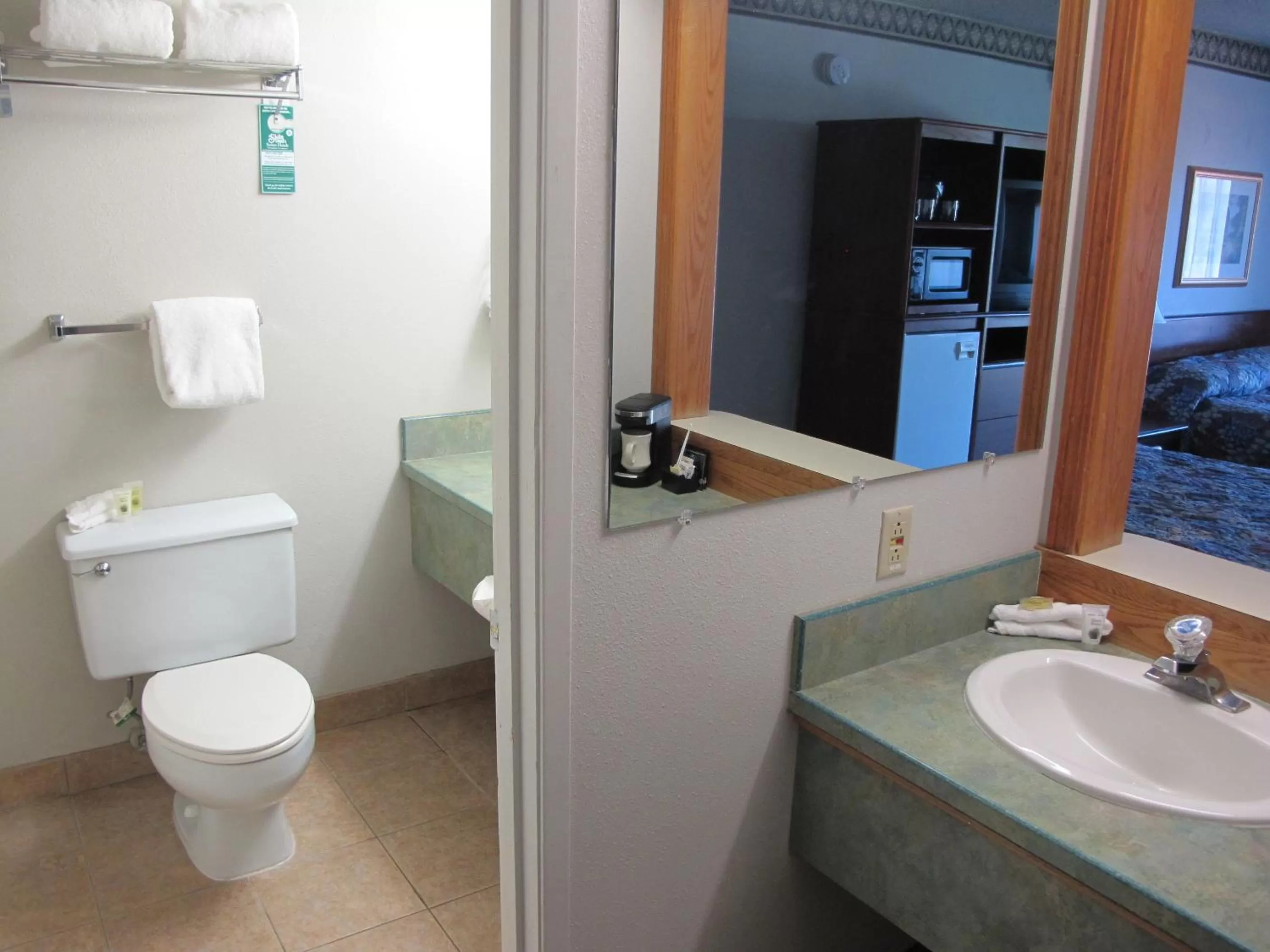 Bathroom in Shilo Inns Suites The Dalles