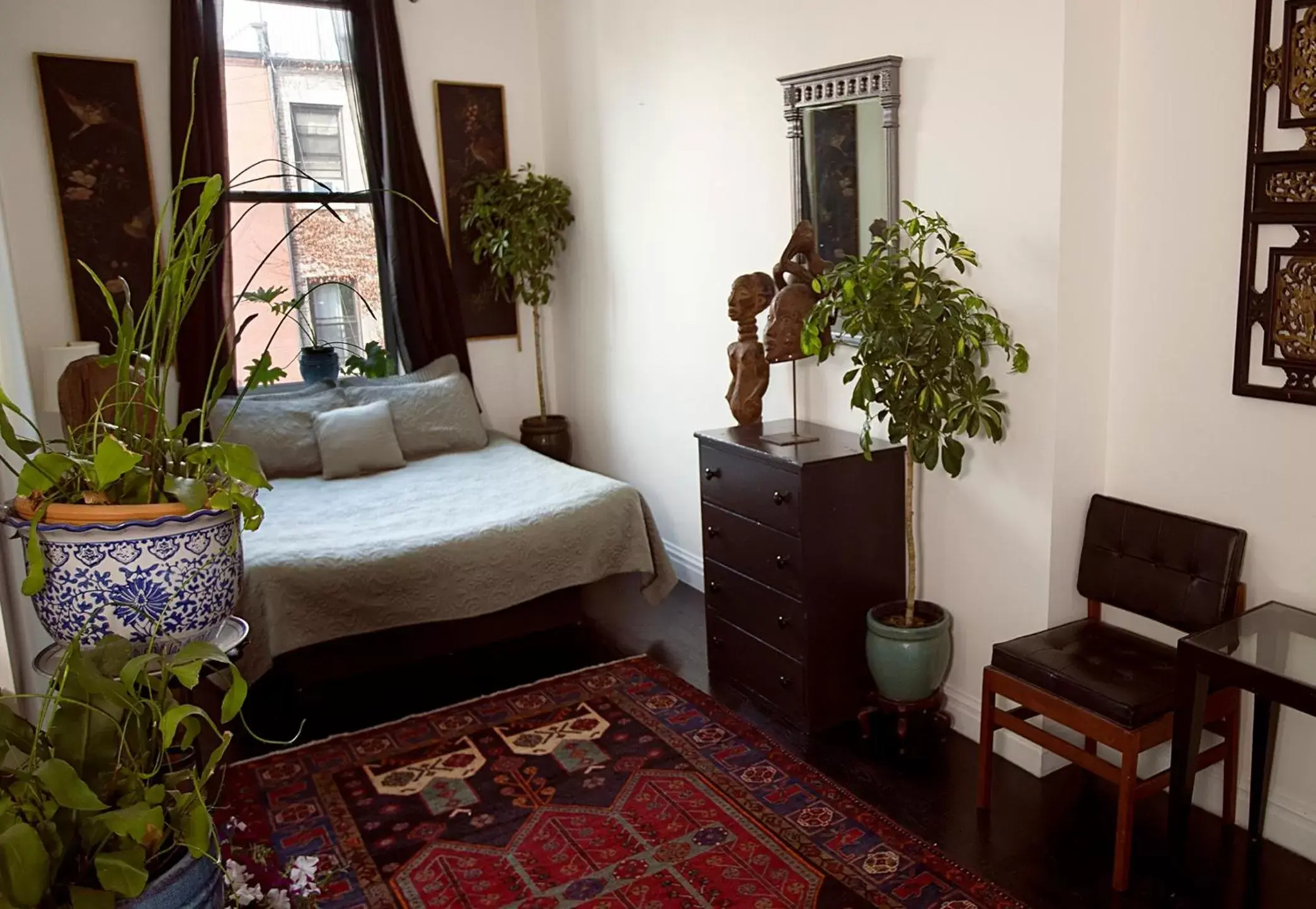 Studio Suite # 2 in The Gallery House Studio Suite # 2 in The Gallery House