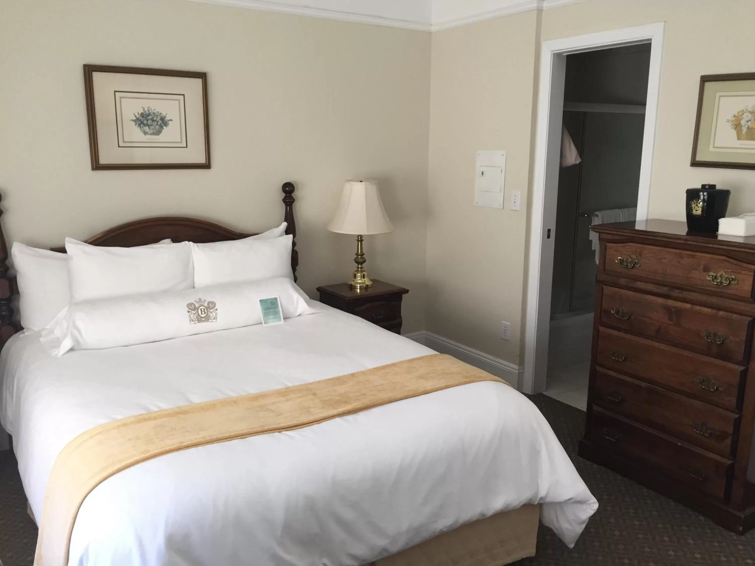 Bed in Beresford Arms