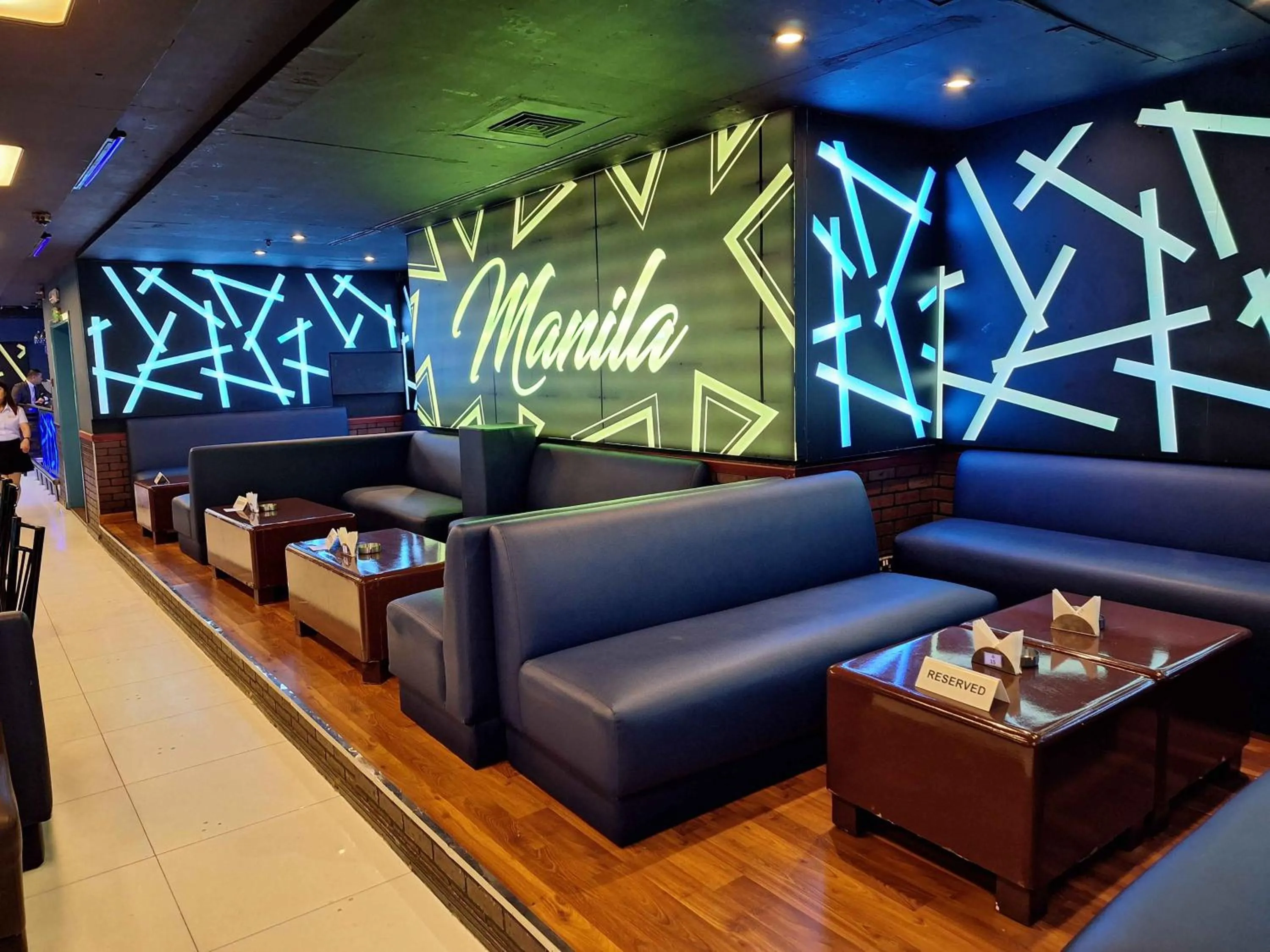 Nightclub / DJ in Avenue Hotel Dubai