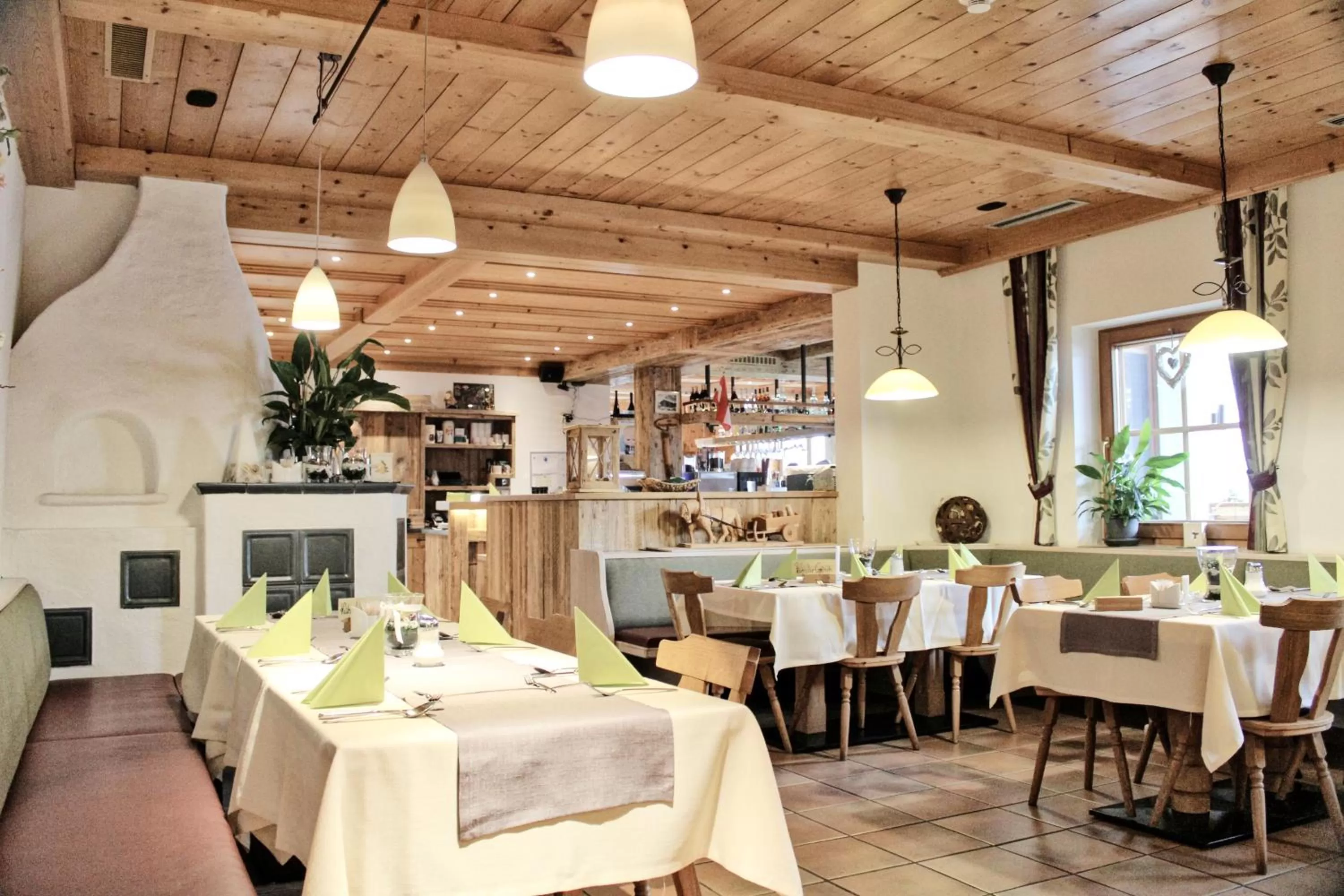 Food and drinks, Restaurant/Places to Eat in Hotel Aschauer Hof z'Fritzn