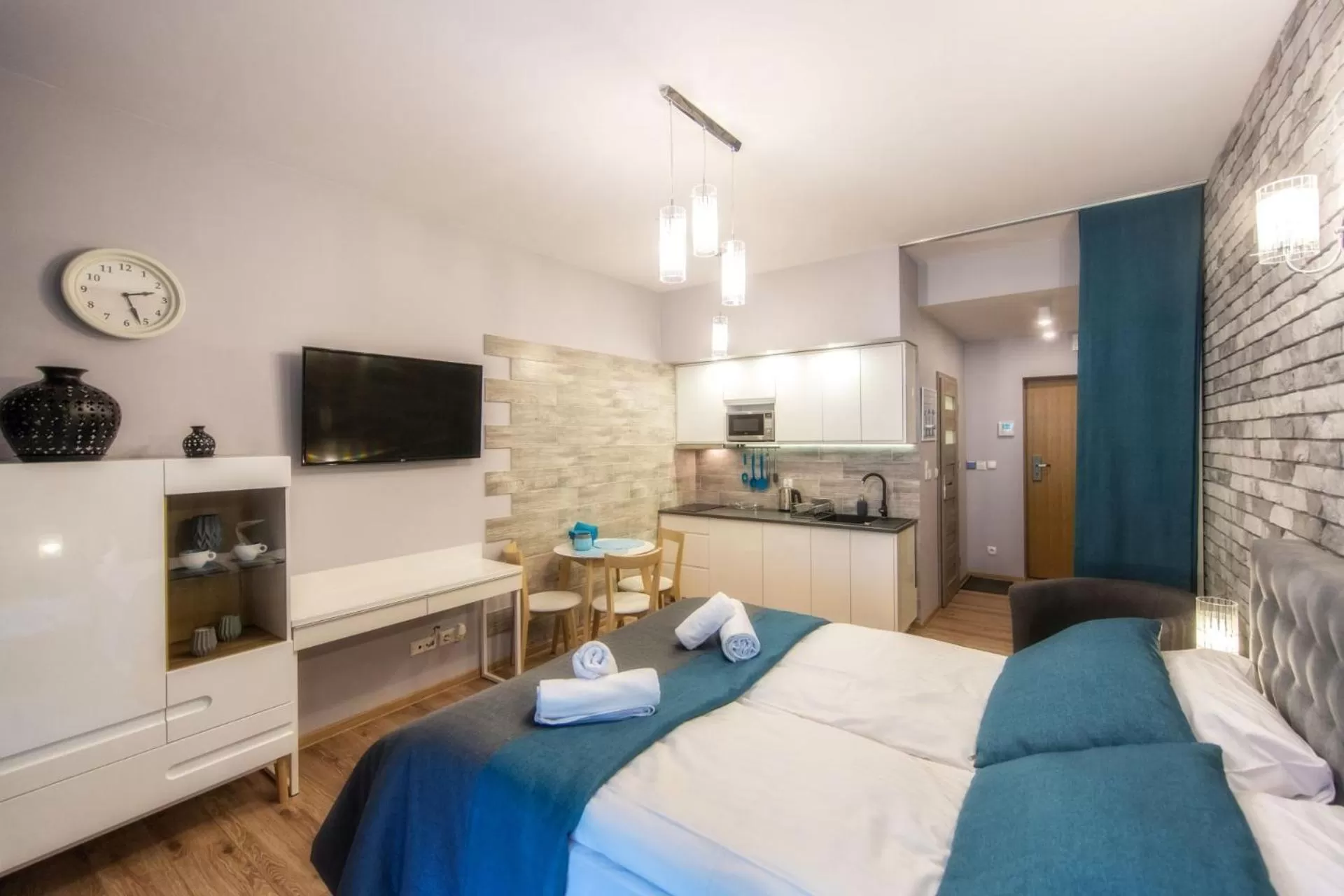 TV and multimedia, Bed in Aparthotel Giewont