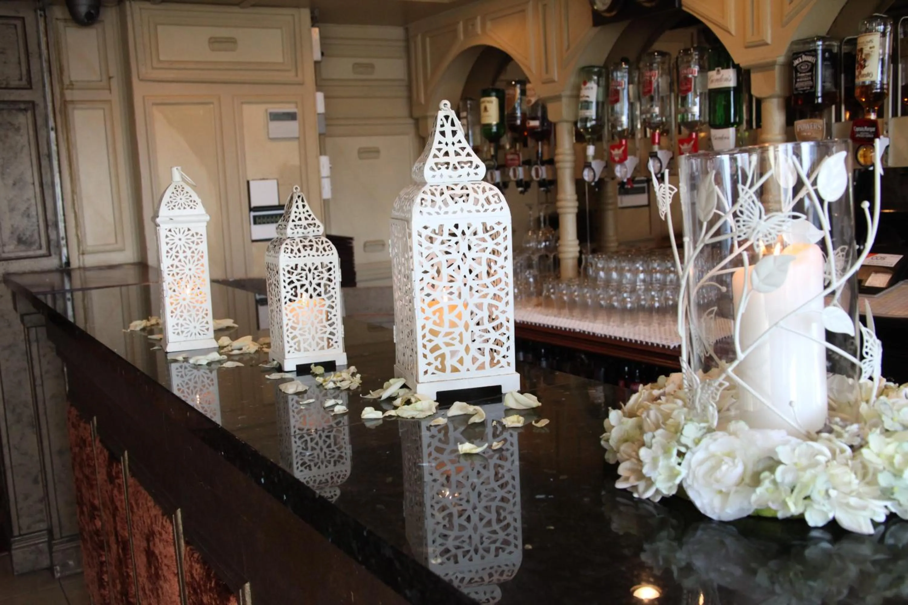 Decorative detail in Greenvale Hotel