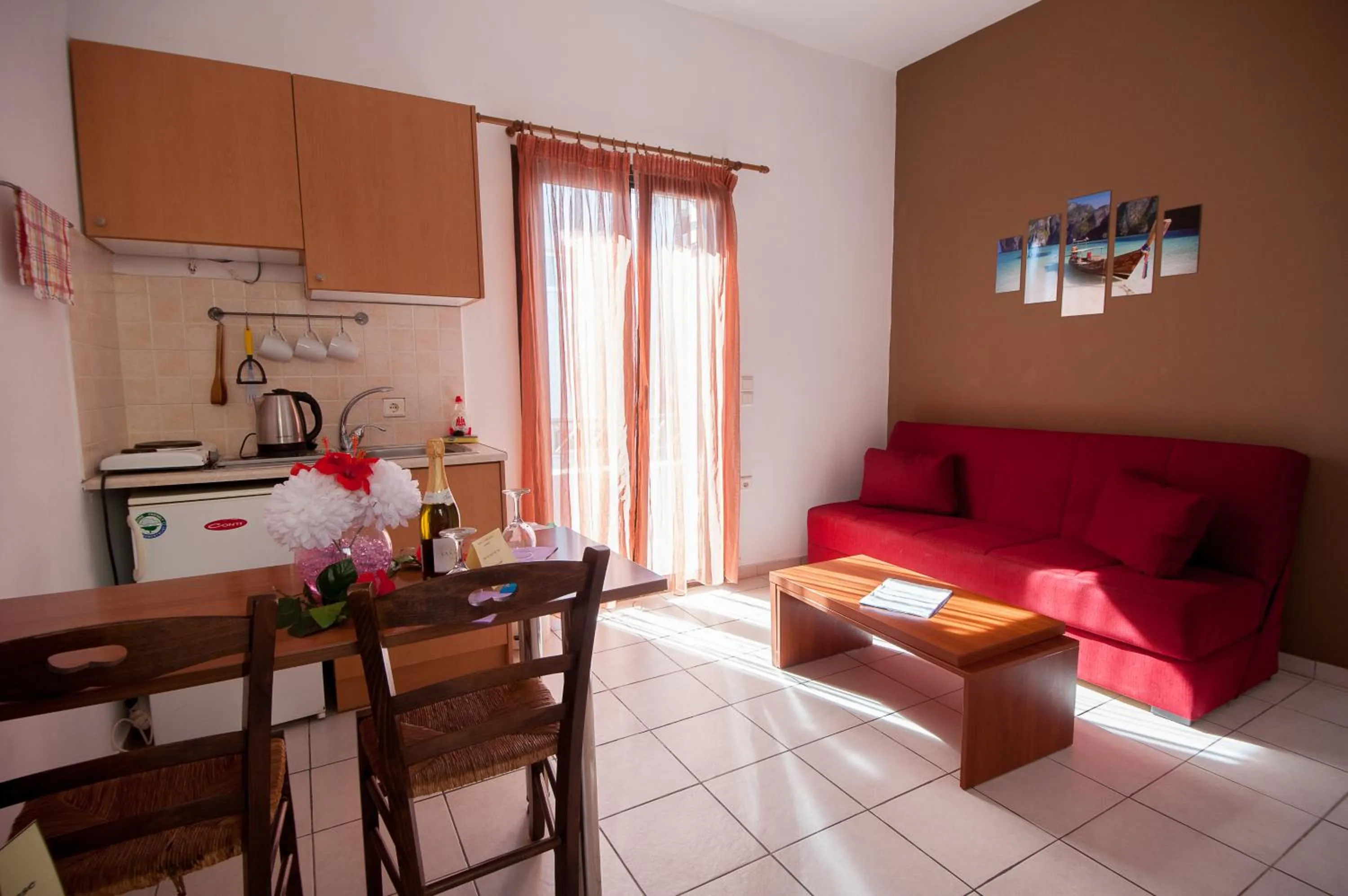 Kitchen or kitchenette in Elounda Sunrise Apartments