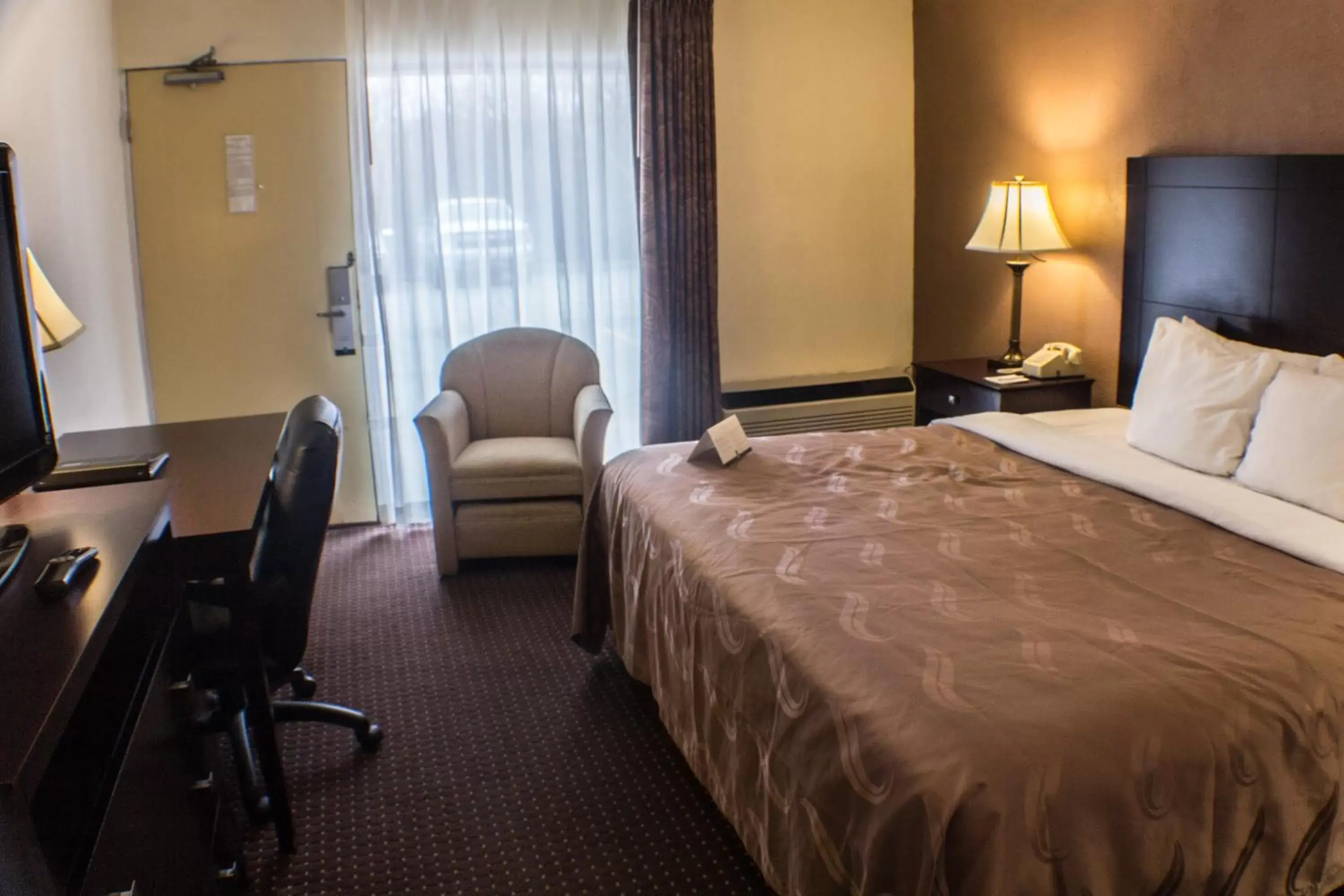 Queen Room with 2 Queen Beds - Smoking- Not Pet Friendly in Quality Inn & Suites Erie near Casino Queen Room with 2 Queen Beds - Smoking- Not Pet Friendly in Quality Inn & Suites Erie near Casino