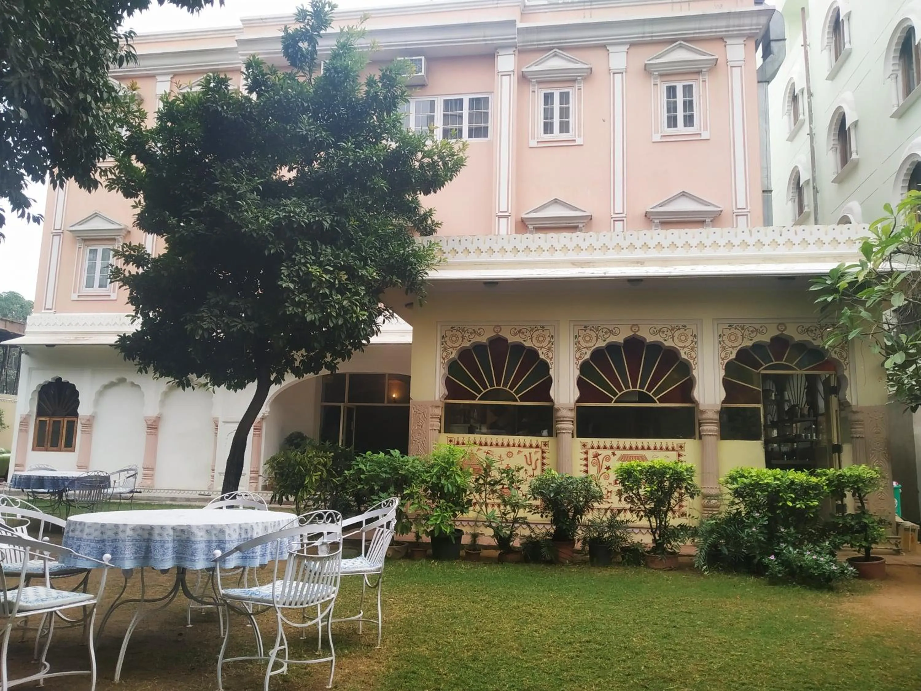 Garden view in Anuraag Villa