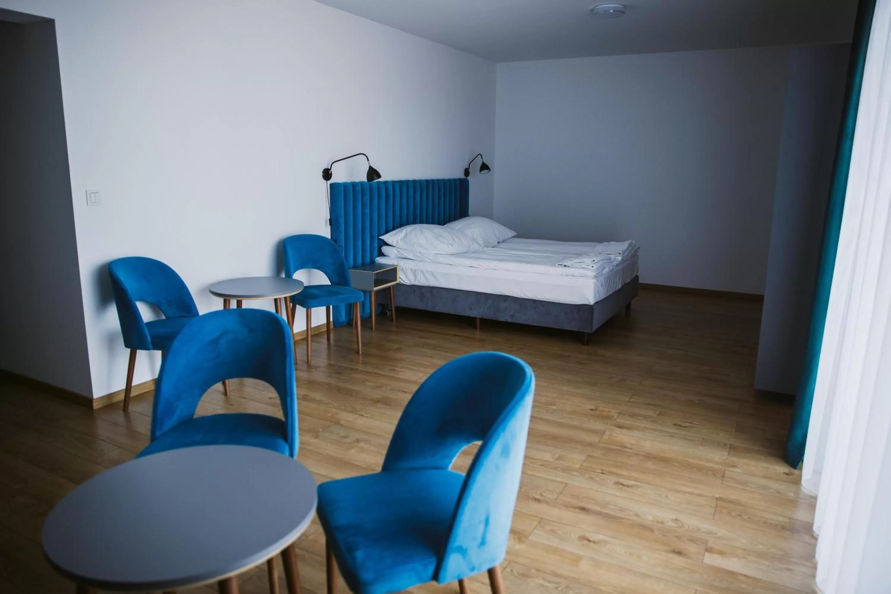 Bed in HOTEL Art Cafe