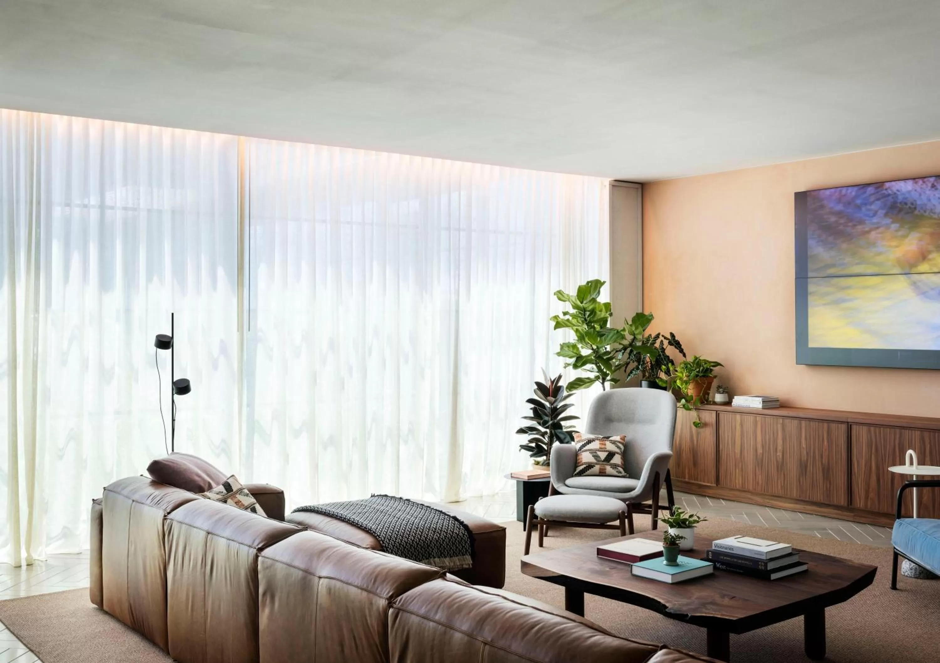 Communal lounge/ TV room in ROOST Tampa