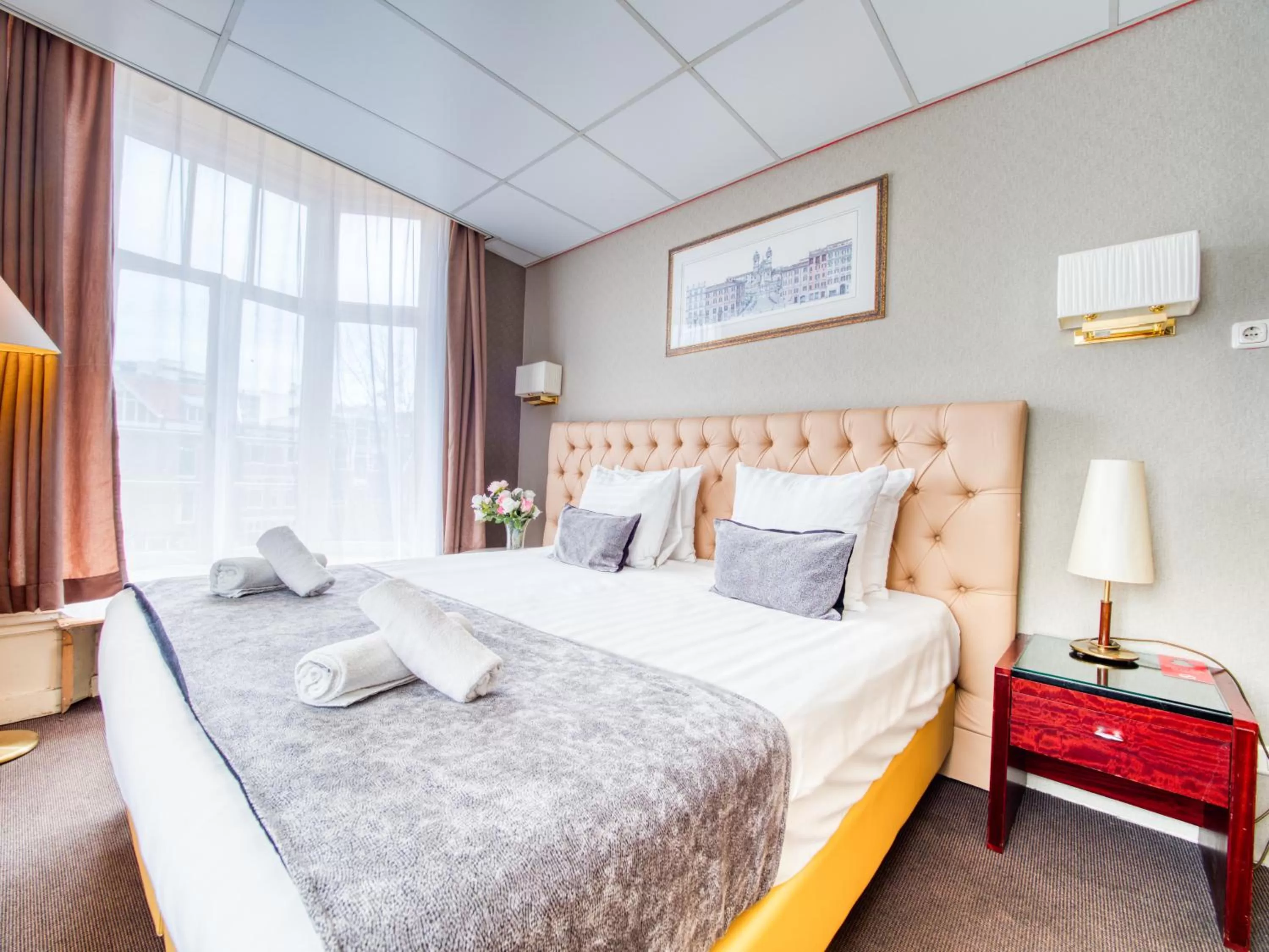 Photo of the whole room, Bed in Di-Ann City Centre Hotel