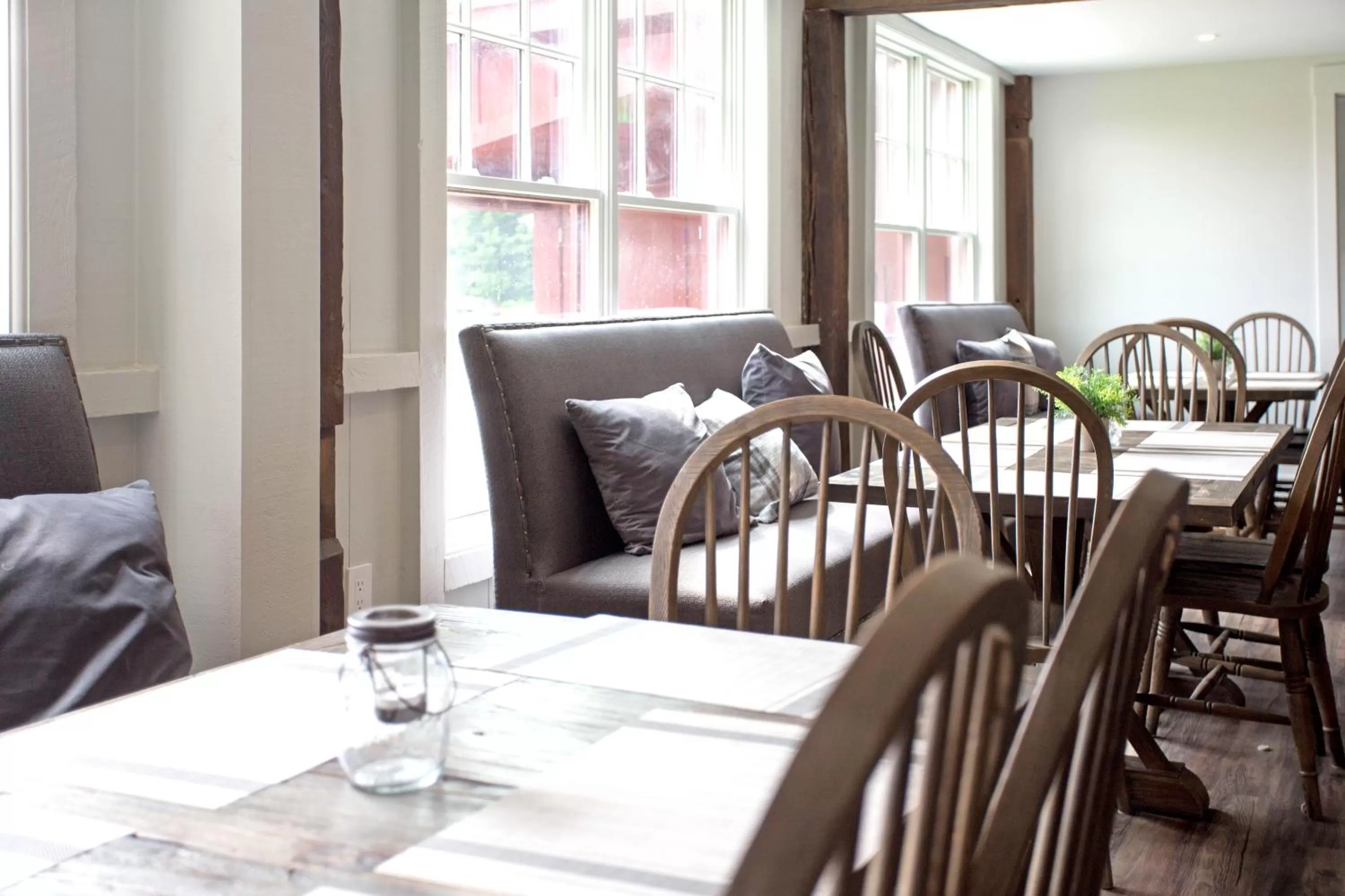 Breakfast in Mountain Meadows Lodge