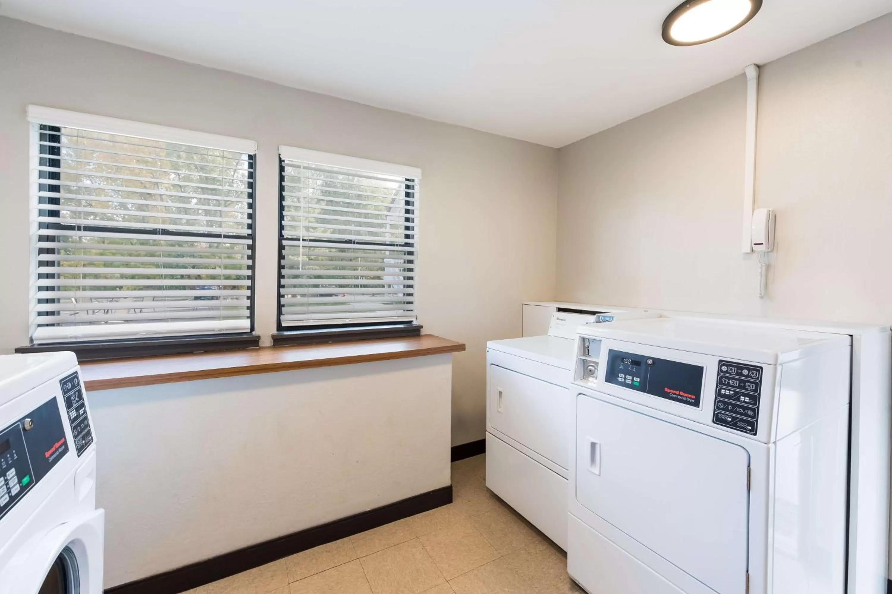 laundry in Best Western Fishkill Inn & Suites