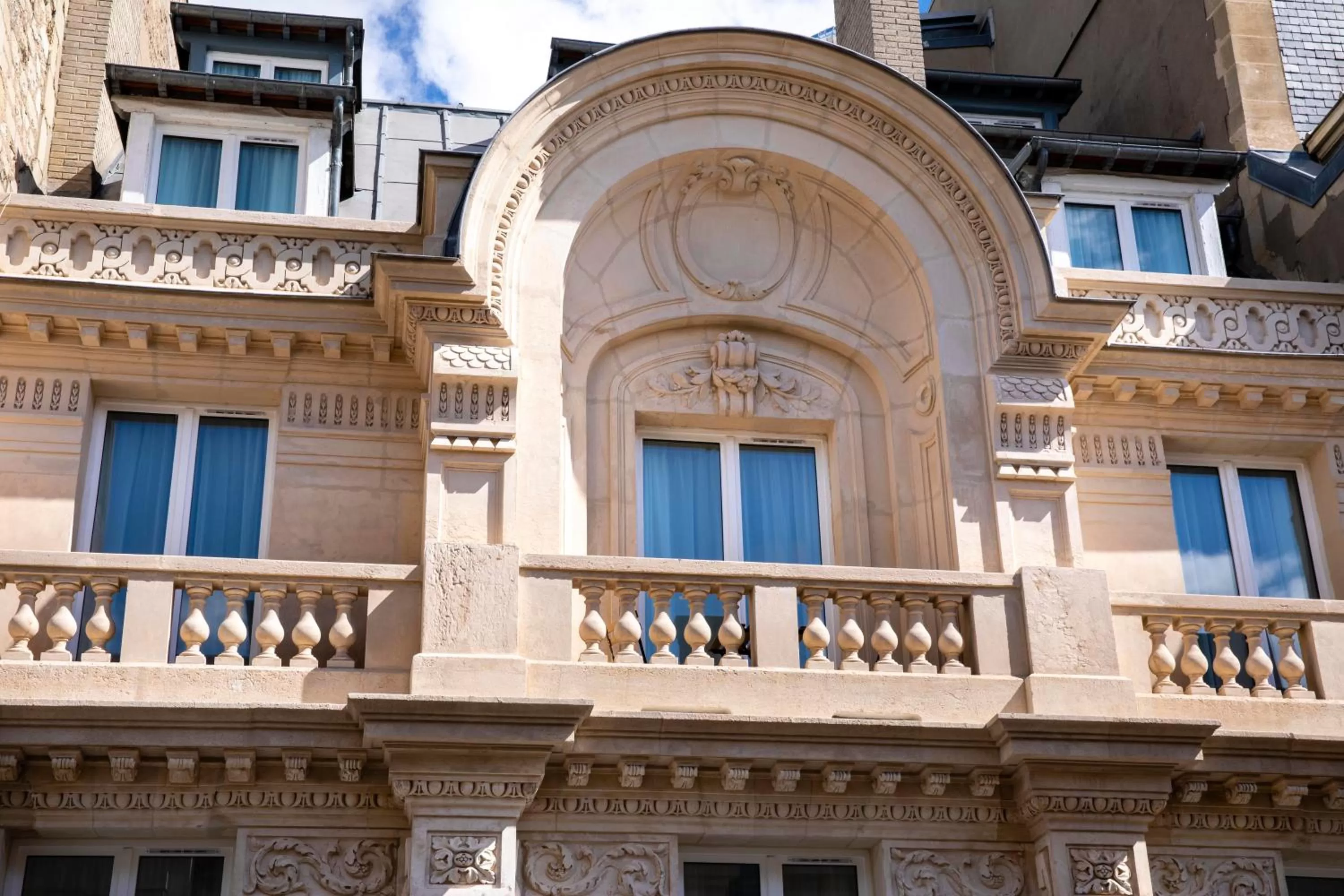 Property building in Daunou Opéra