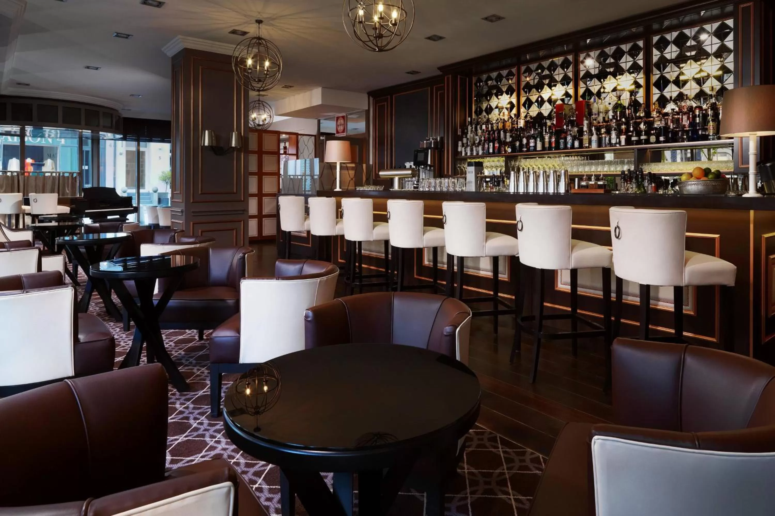 Lounge or bar in Hamburg Marriott Hotel