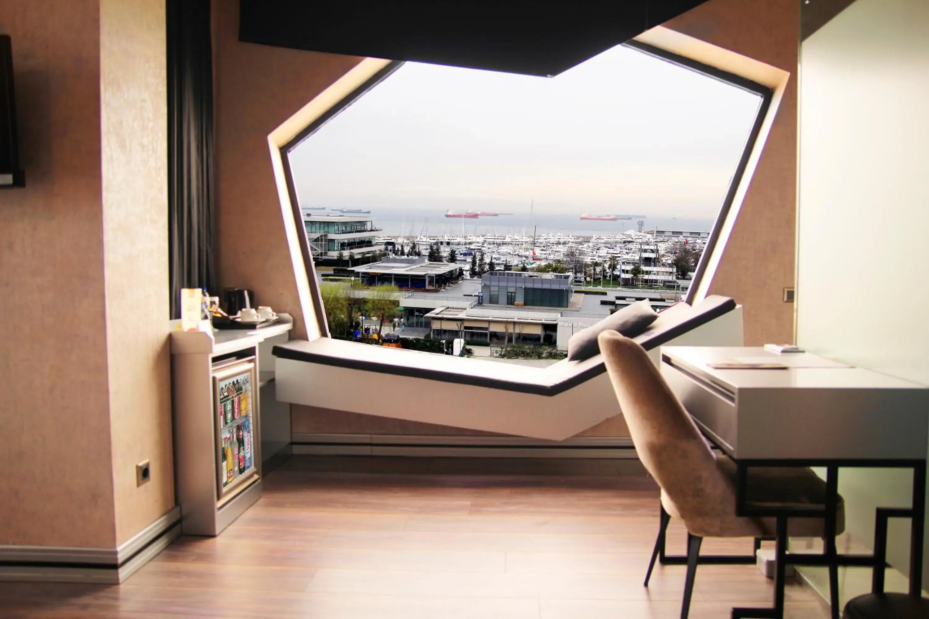 Special Offer - Superior Room in Rios Edition Hotel Special Offer - Superior Room in Rios Edition Hotel