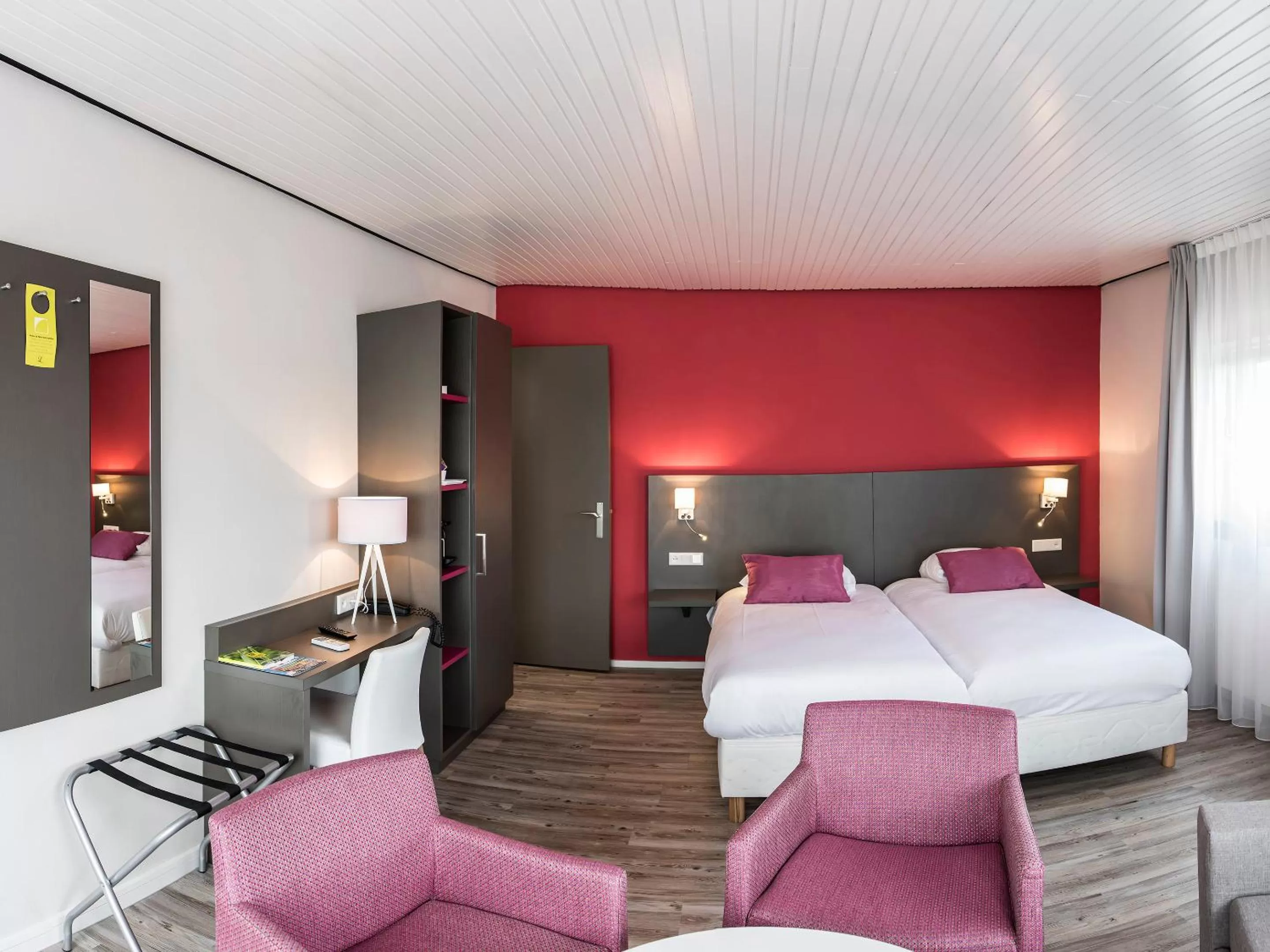 Photo of the whole room, Bed in Het Wapen van Elst