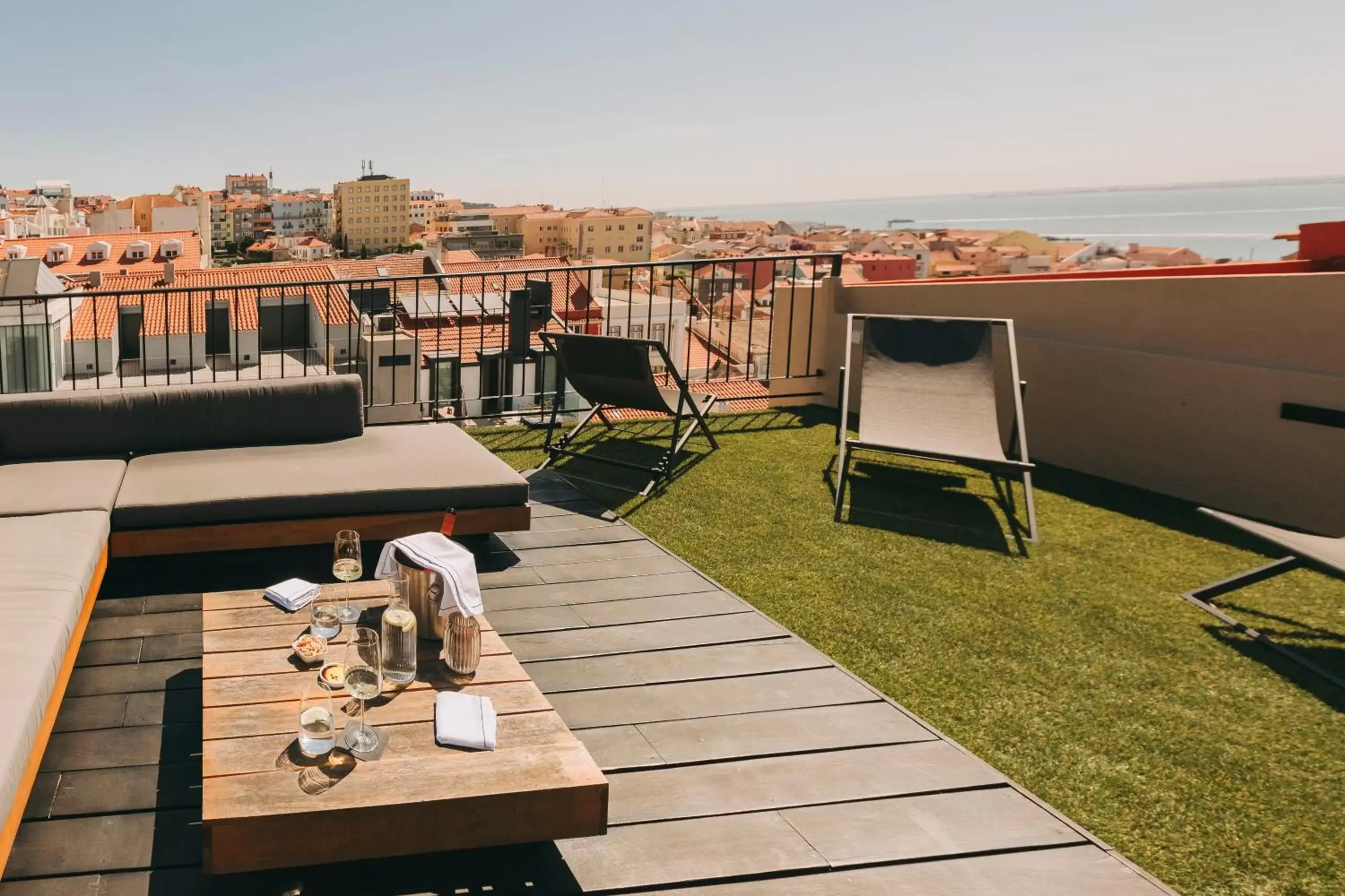 The Felix 10 The Felix 10