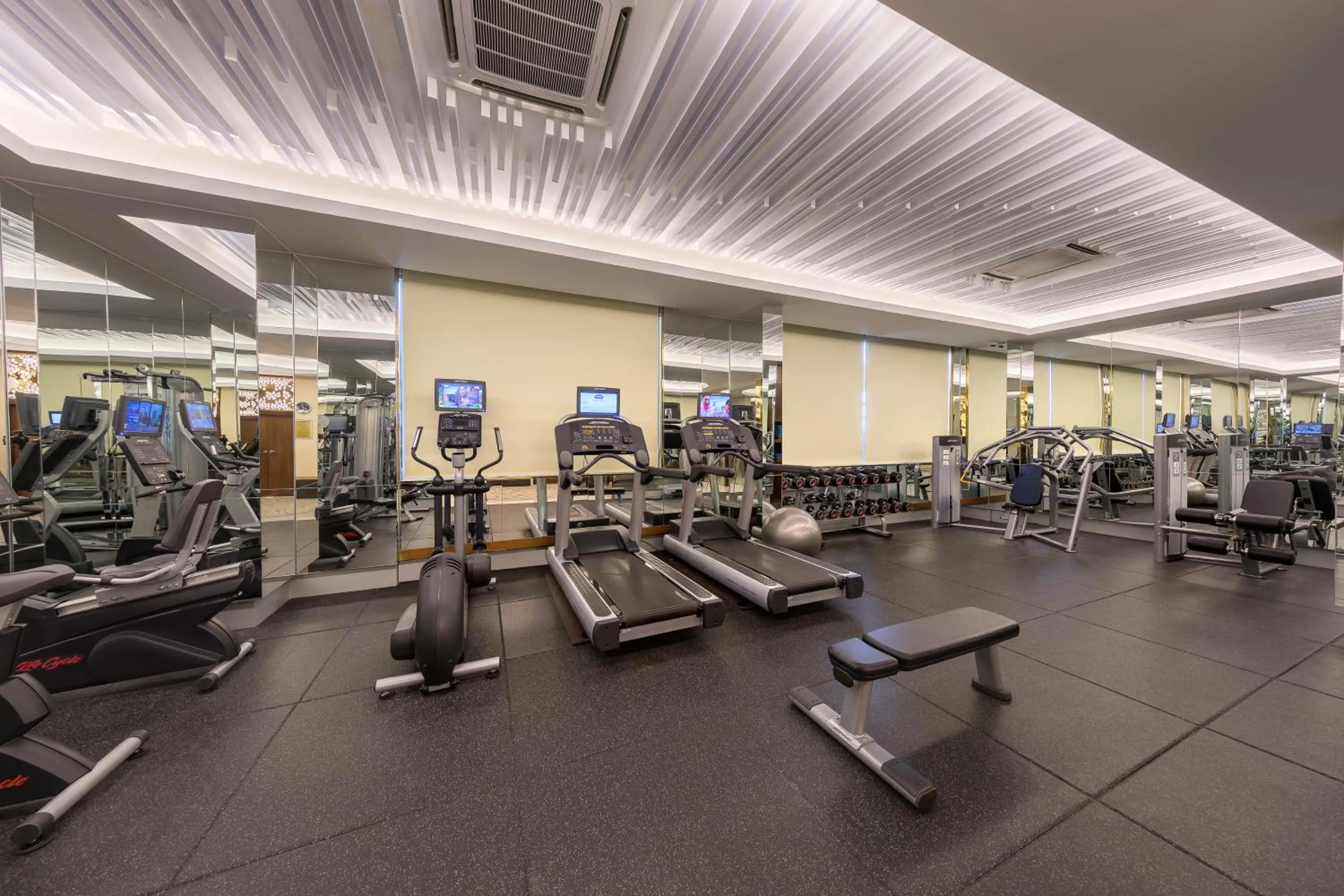 Fitness centre/facilities in Best Western Green Hill Hotel