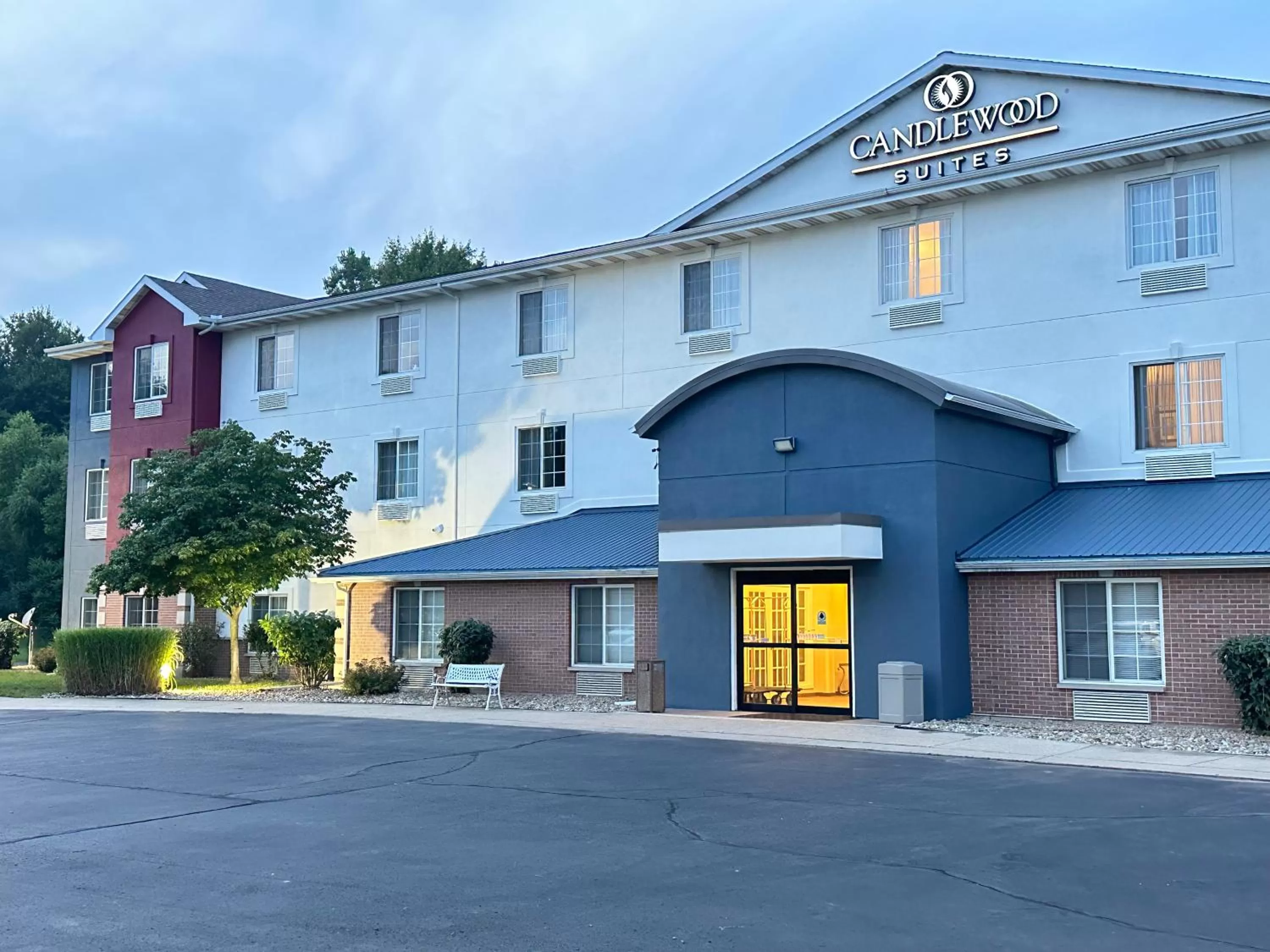 Property building in Candlewood Suites Saint Joseph - Benton Harbor by IHG