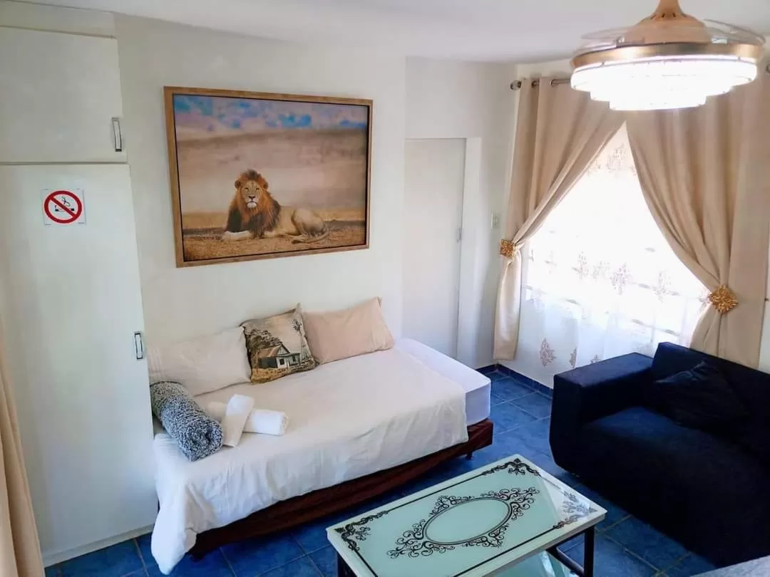 Living room, Bed in Queensburgh B&B or Self Catering