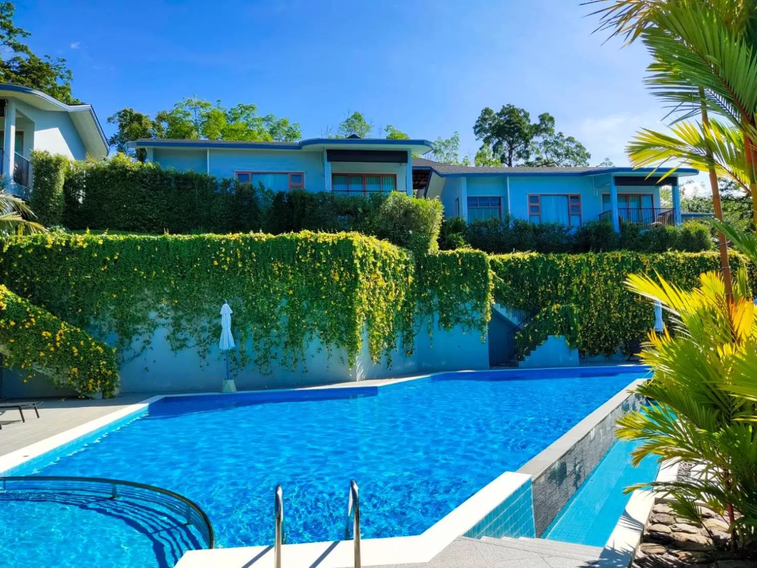 Khaolak Blue Sky Villa