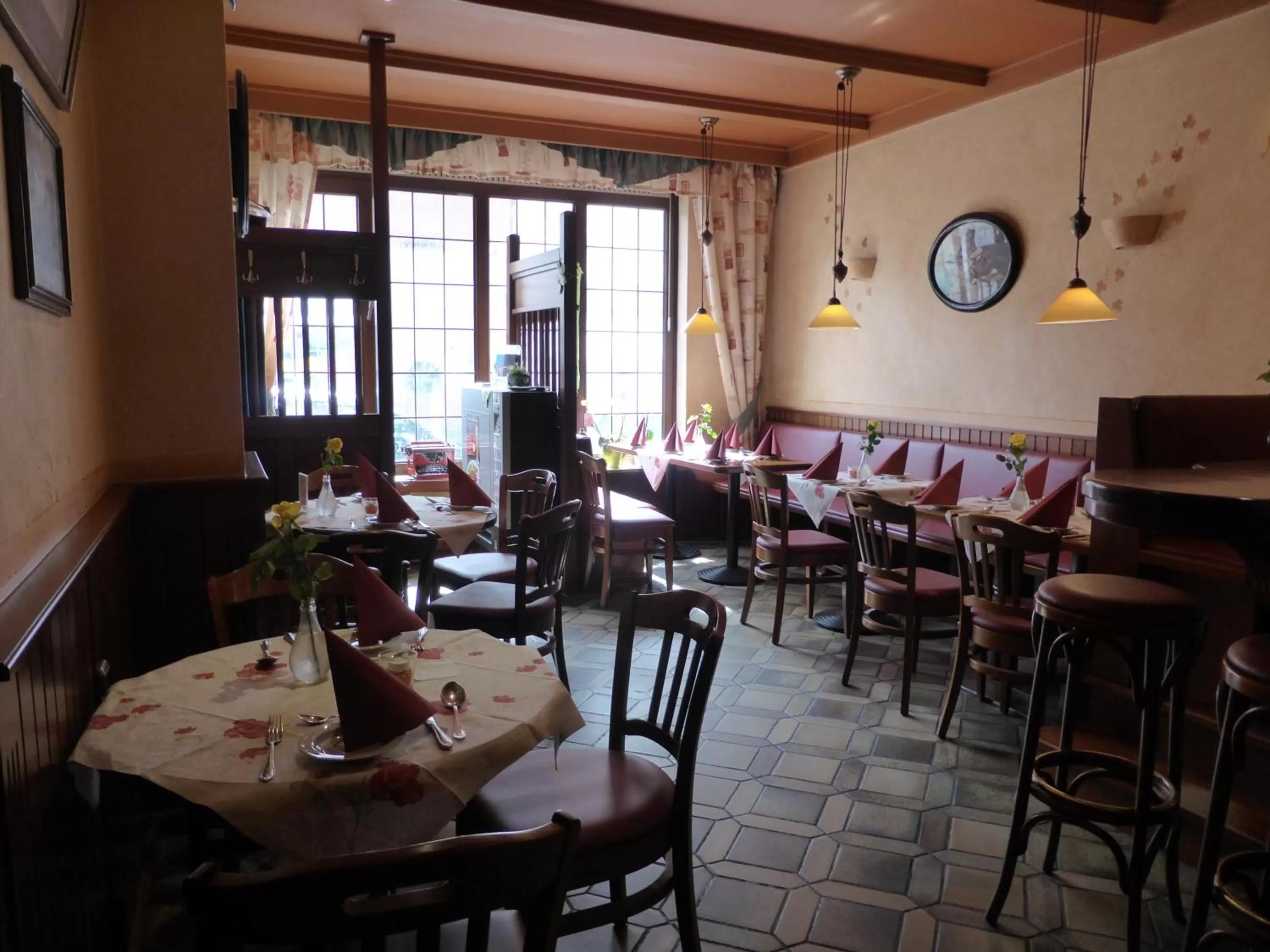 Restaurant/places to eat in Zwehrener Hof