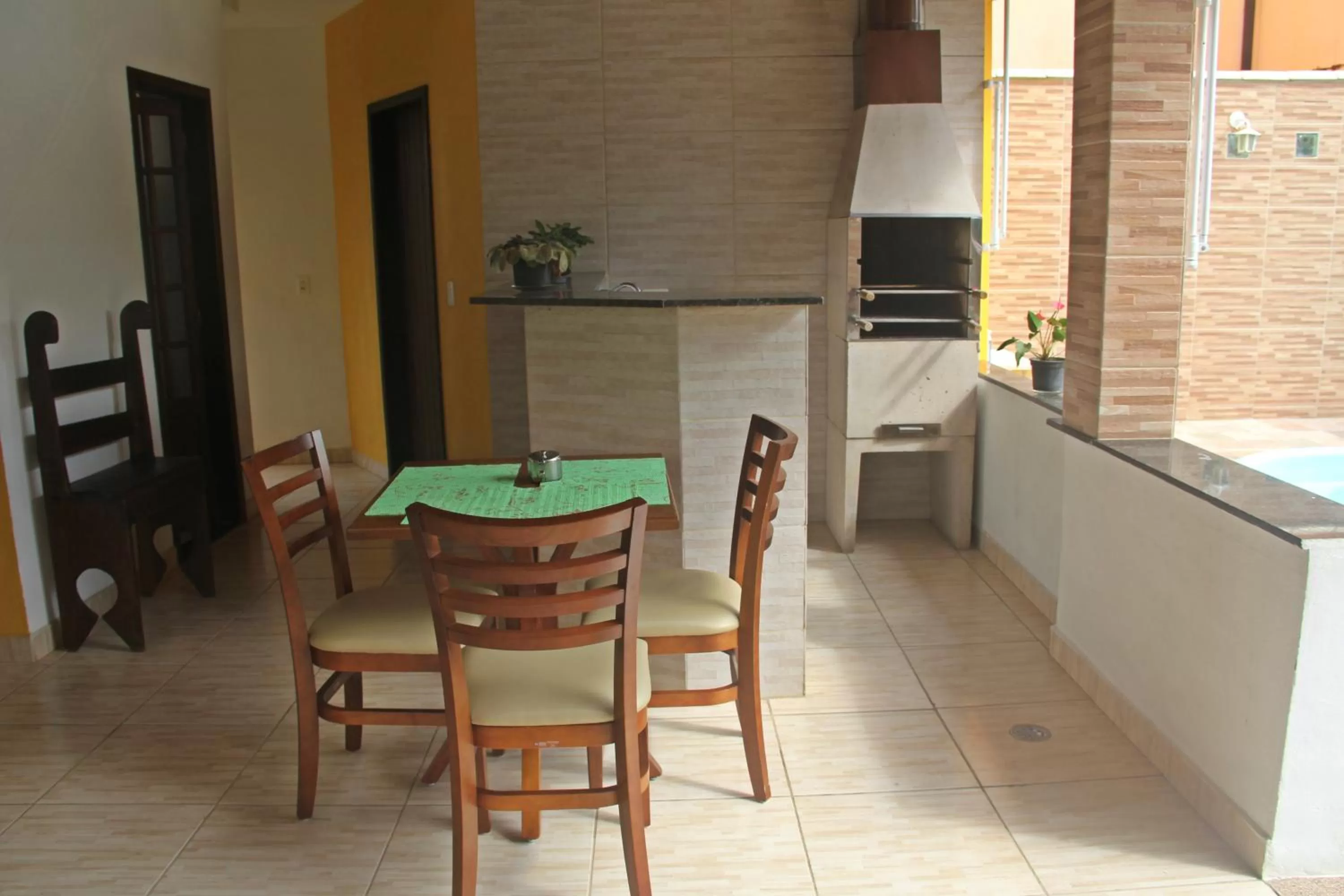 Area and facilities, Dining Area in Pousada da Rose Paraty