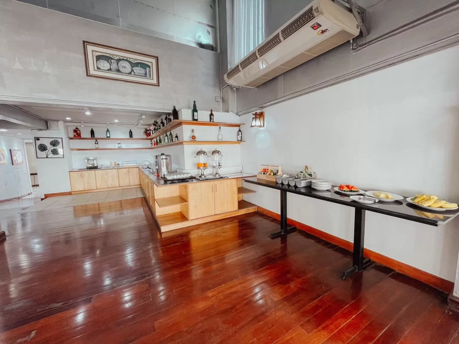 Kitchen or kitchenette in Hotel De Khuvieng