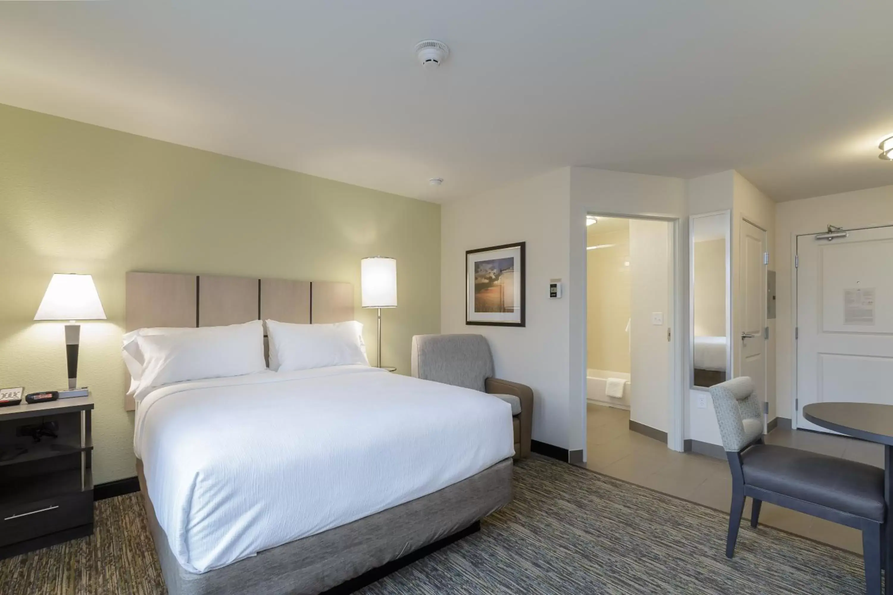 Queen Studio - Disability Access in Candlewood Suites Mishawaka, an IHG Hotel Queen Studio - Disability Access in Candlewood Suites Mishawaka, an IHG Hotel