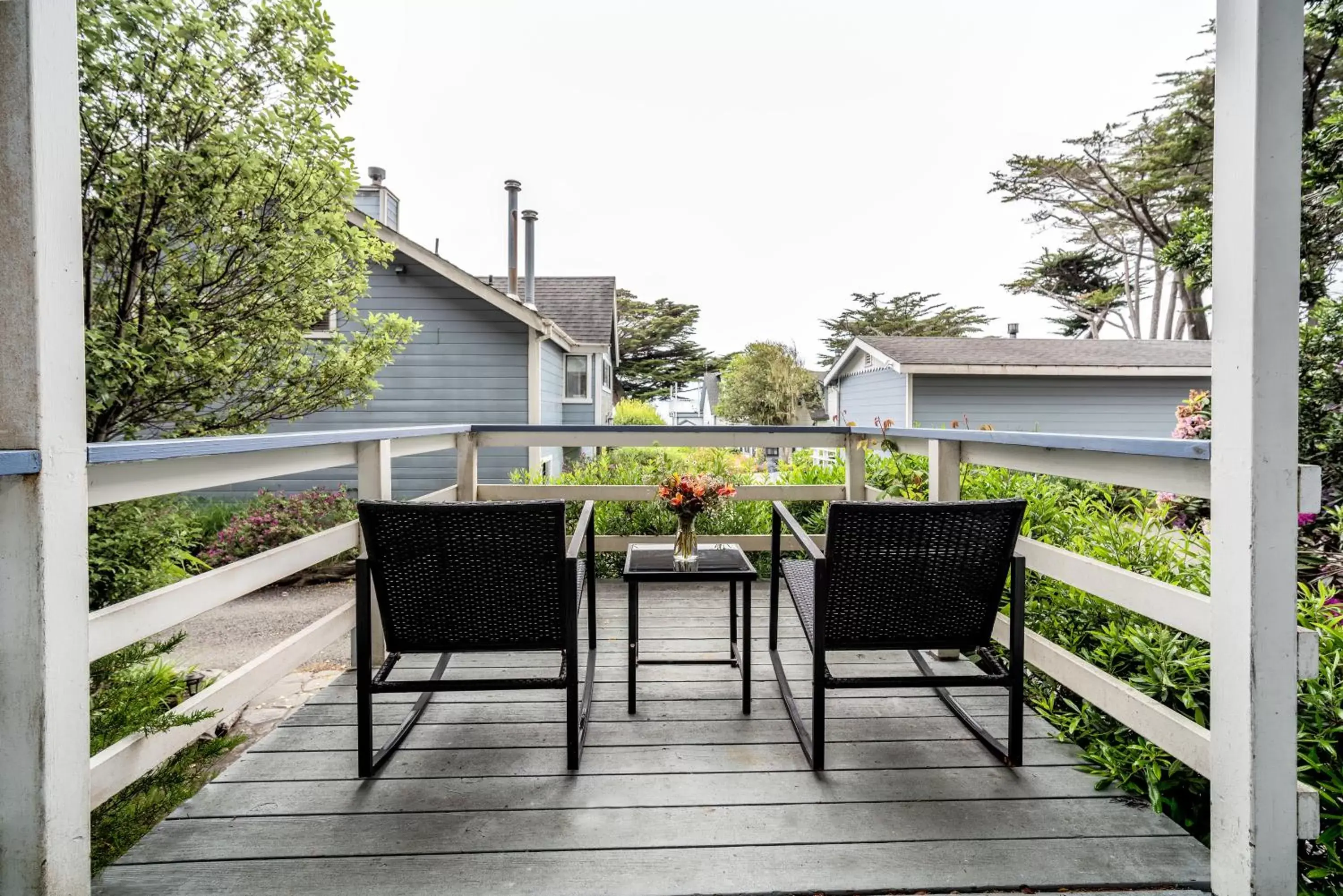 Suite with Spa Bath in Agate Cove Inn Suite with Spa Bath in Agate Cove Inn