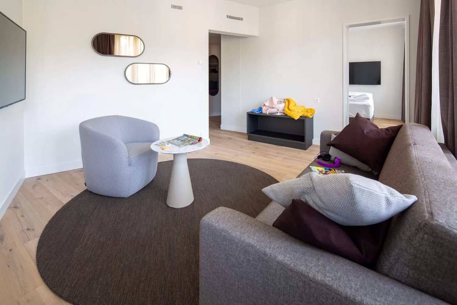 Seating area in Hotel Walhalla