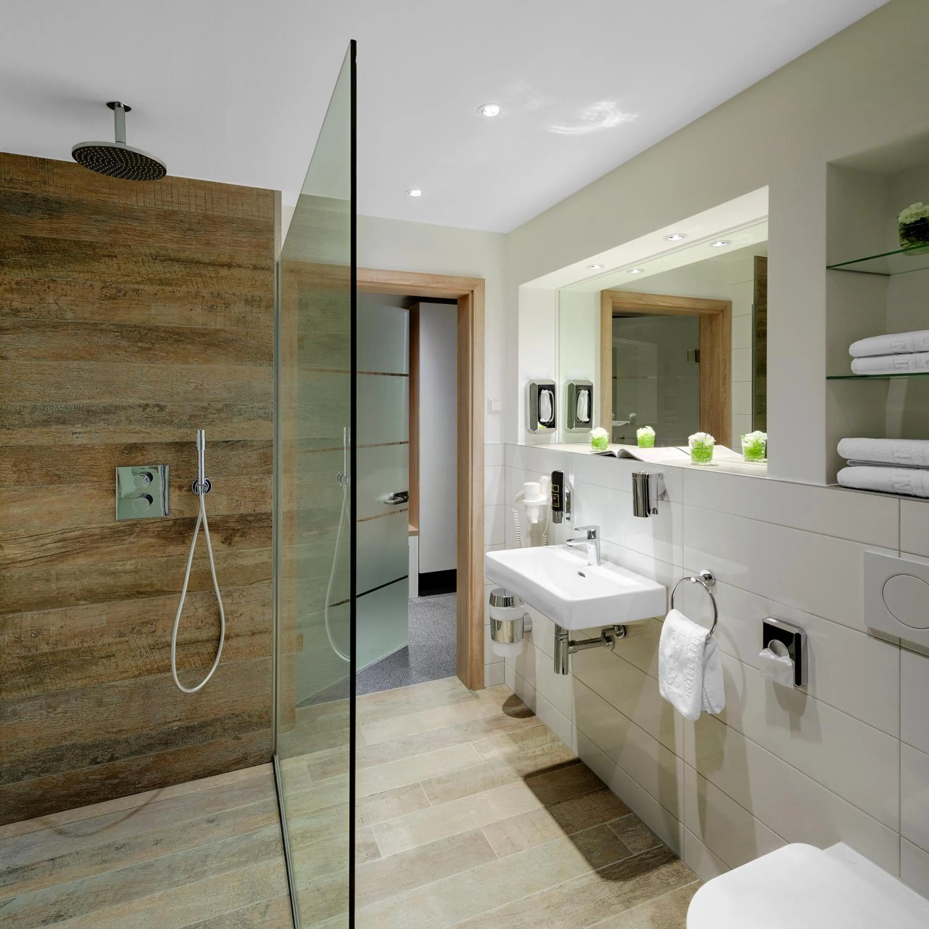 Bathroom in Hotel und Pension Seereich