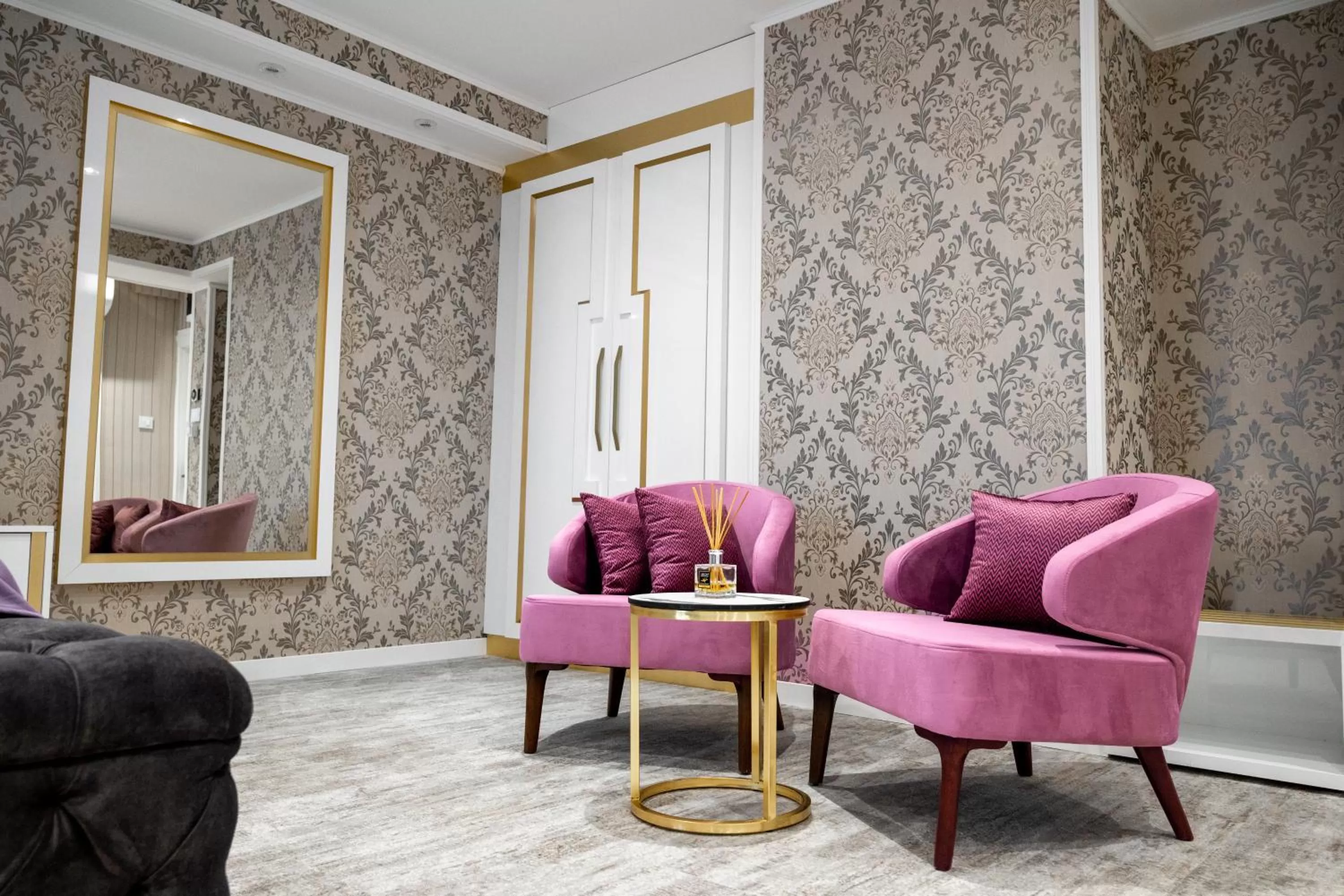 Seating area in Queen Palace