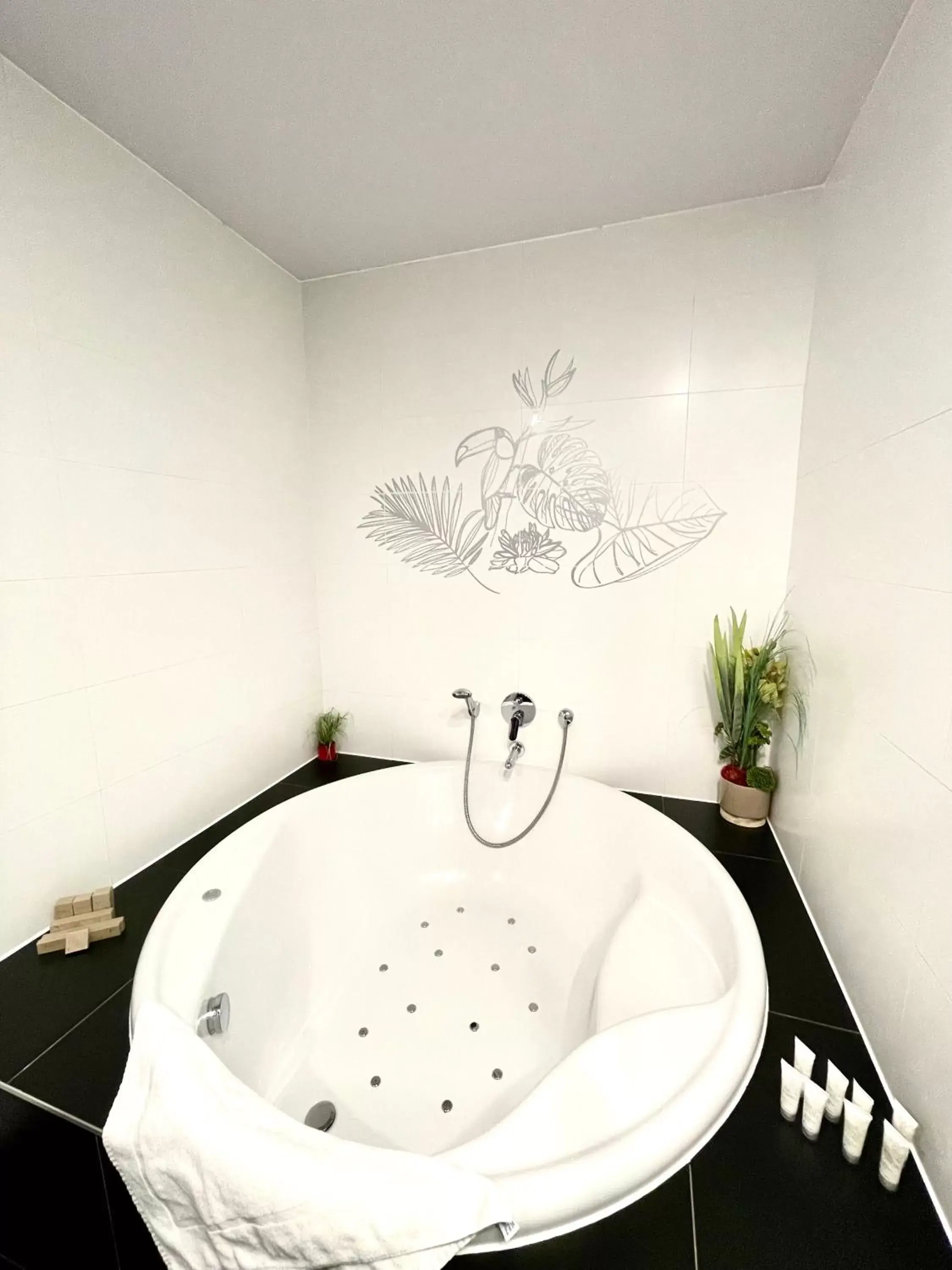 Suite with Sauna in Hotel Verviers Van der Valk Suite with Sauna in Hotel Verviers Van der Valk