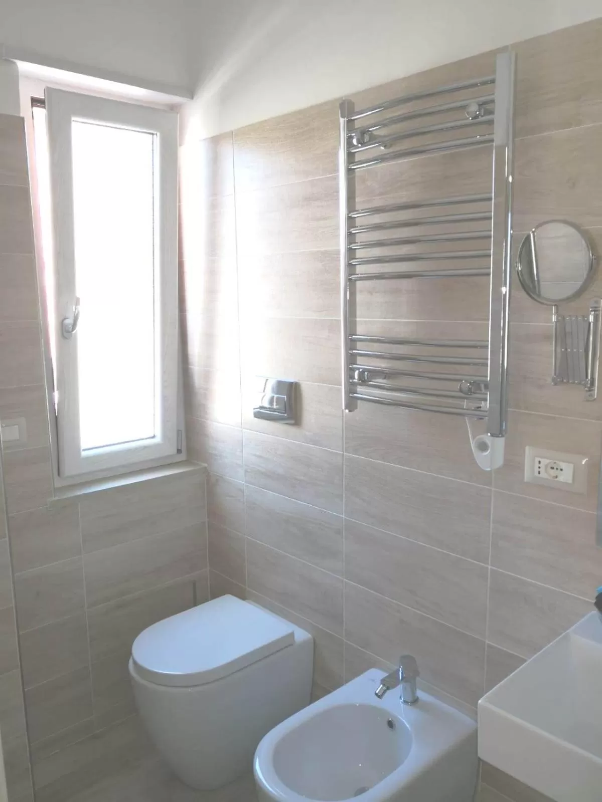 Toilet in Michelangelo Home B&B