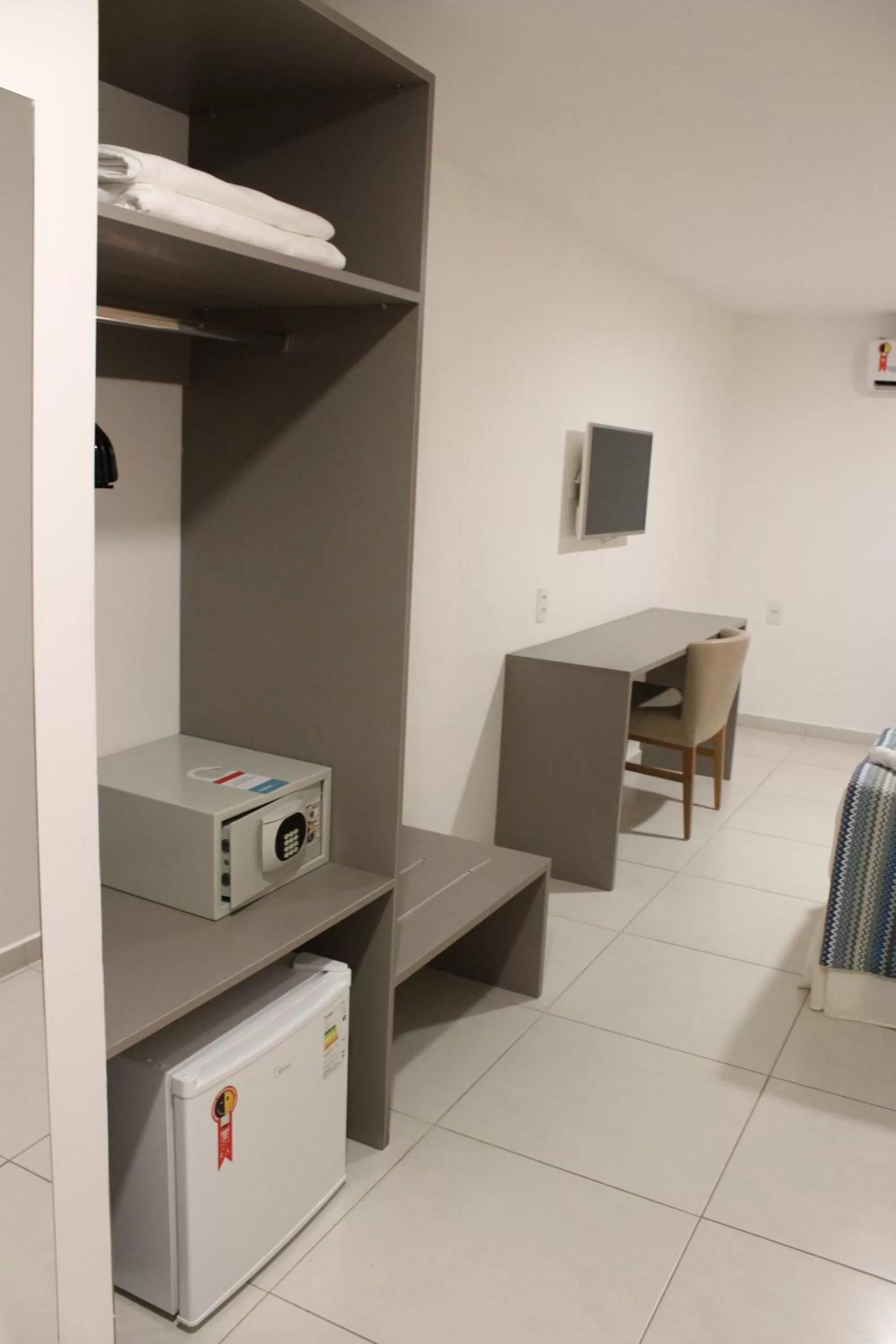 Bedroom in Slim Pajuçara by Tropicalis