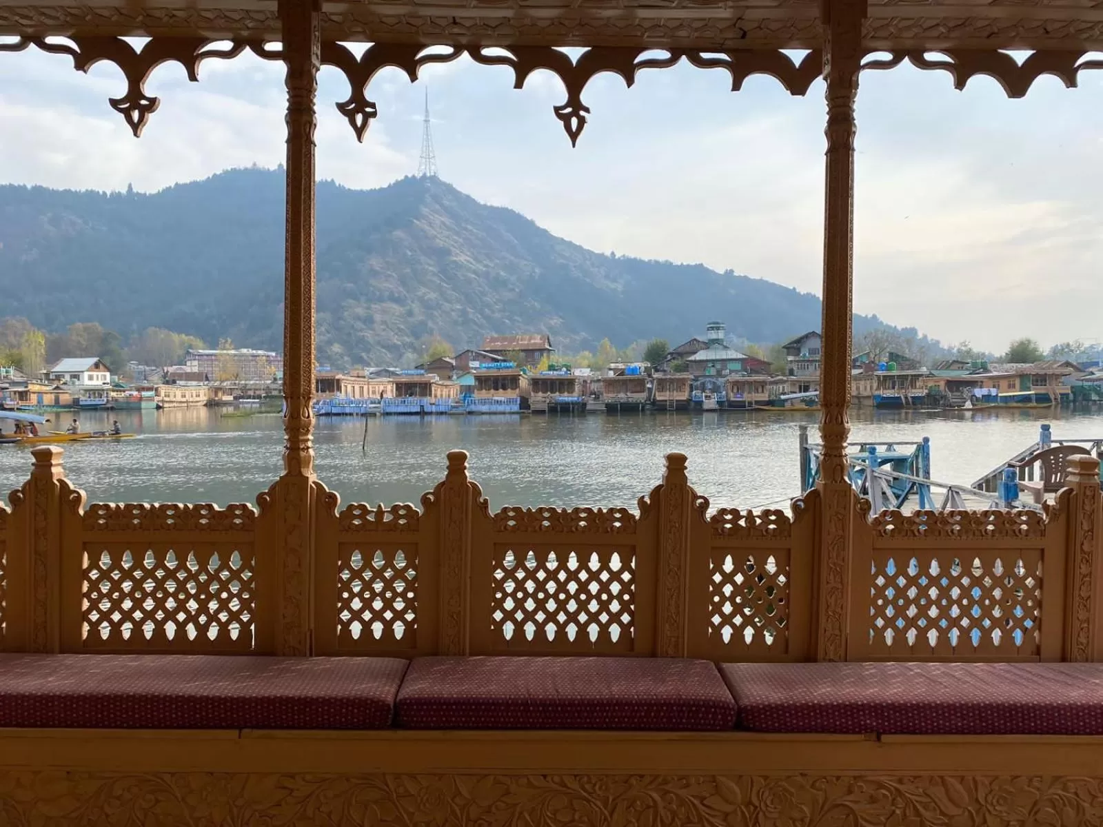 Sea view, Mountain View in Nazneen Group Of Houseboats