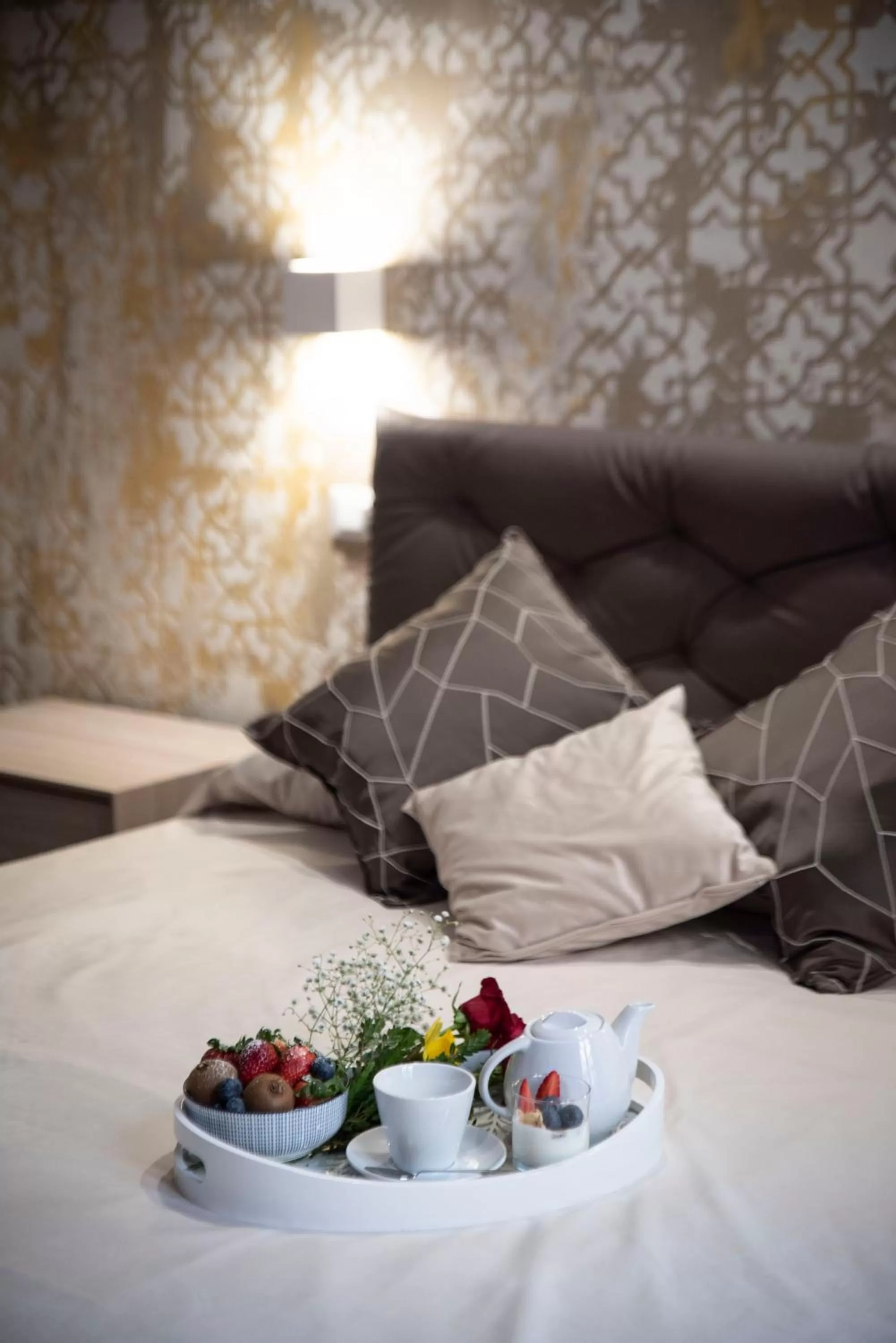 Food and drinks, Bed in Fervore Luxury Rooms