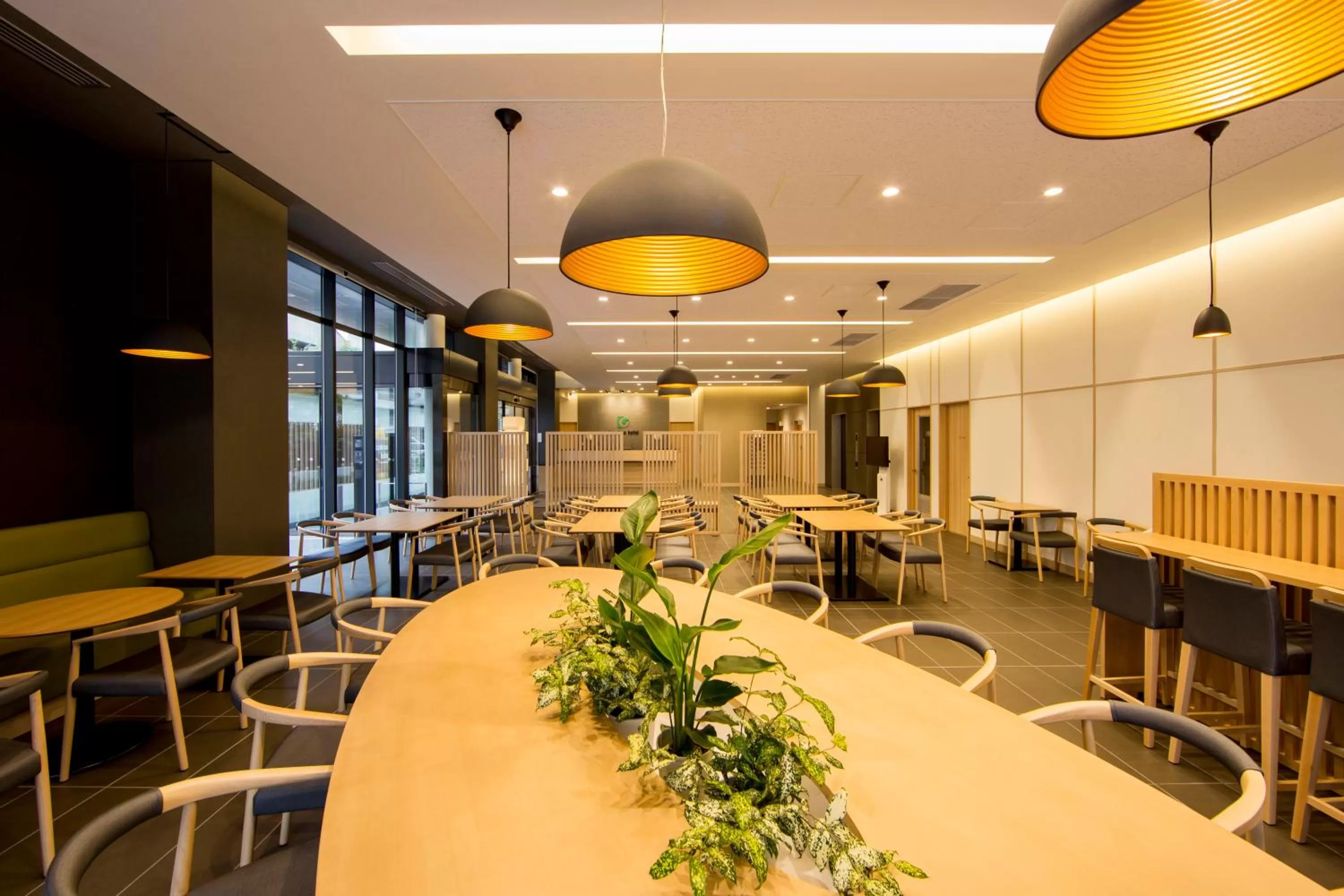 Restaurant/places to eat in Karaksa Hotel Osaka Namba