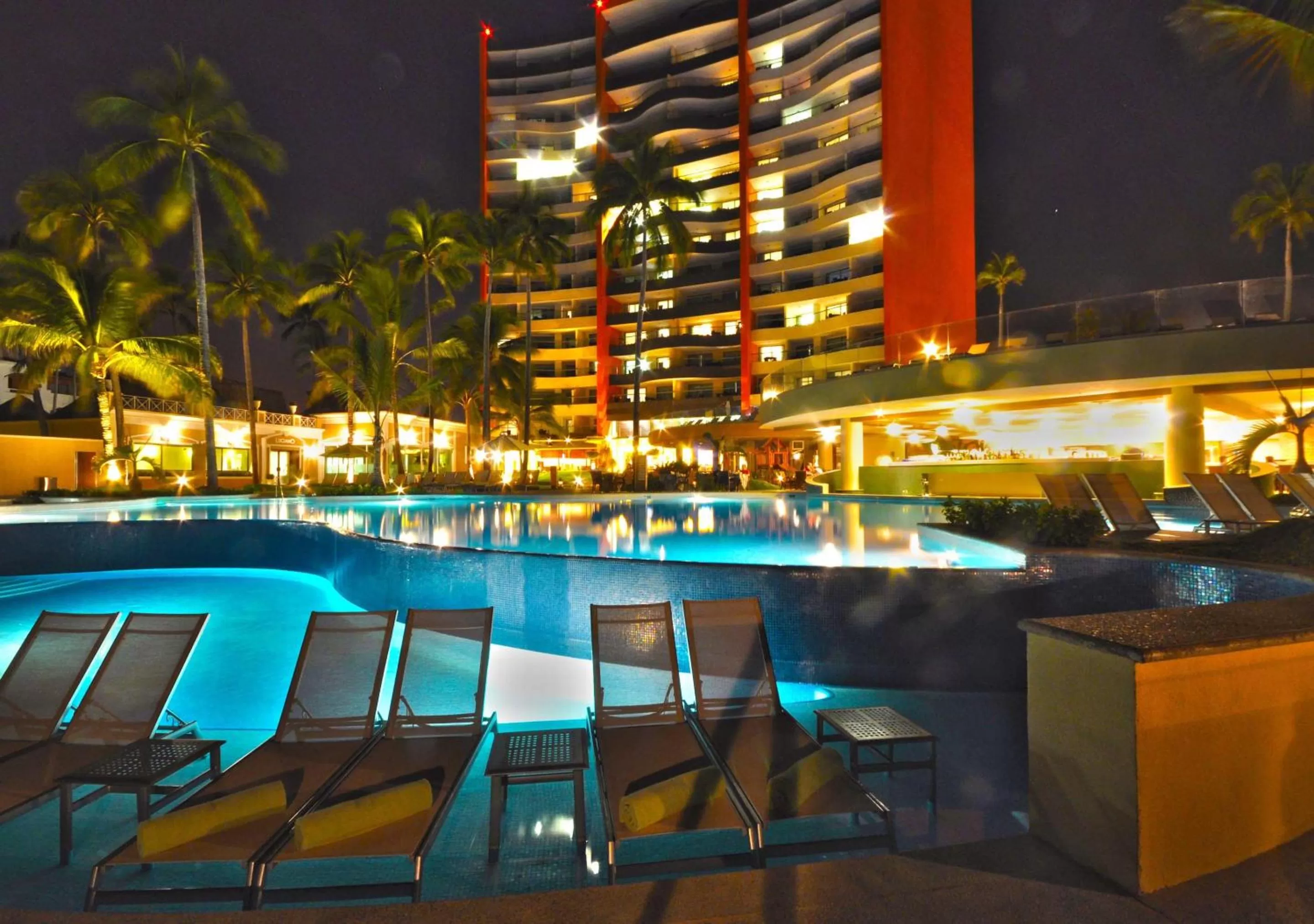 Restaurant/places to eat in Sunset Plaza Beach Resort Puerto Vallarta All Inclusive