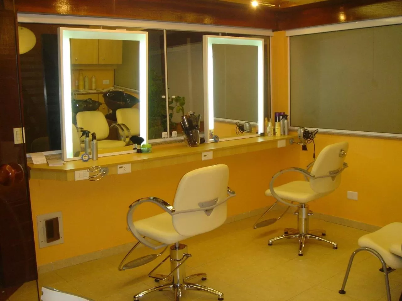 hair dryier in Hotel Atlântico Búzios Convention