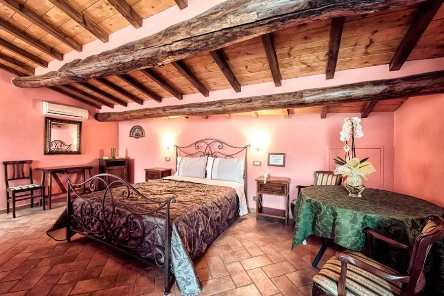 Photo of the whole room, Bed in Corte Dell' Oca