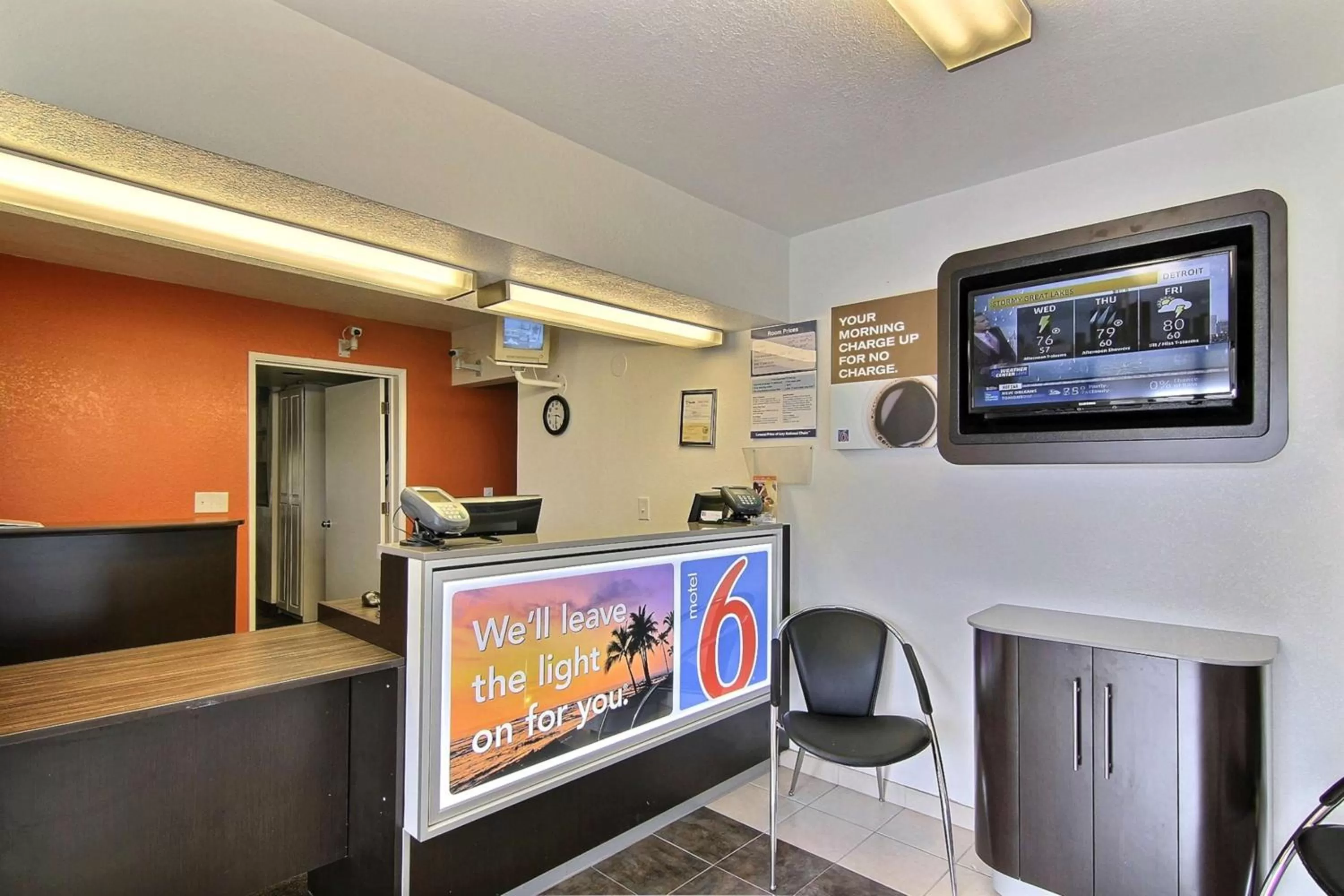 TV and multimedia in Motel 6-Buellton, CA - Solvang Area