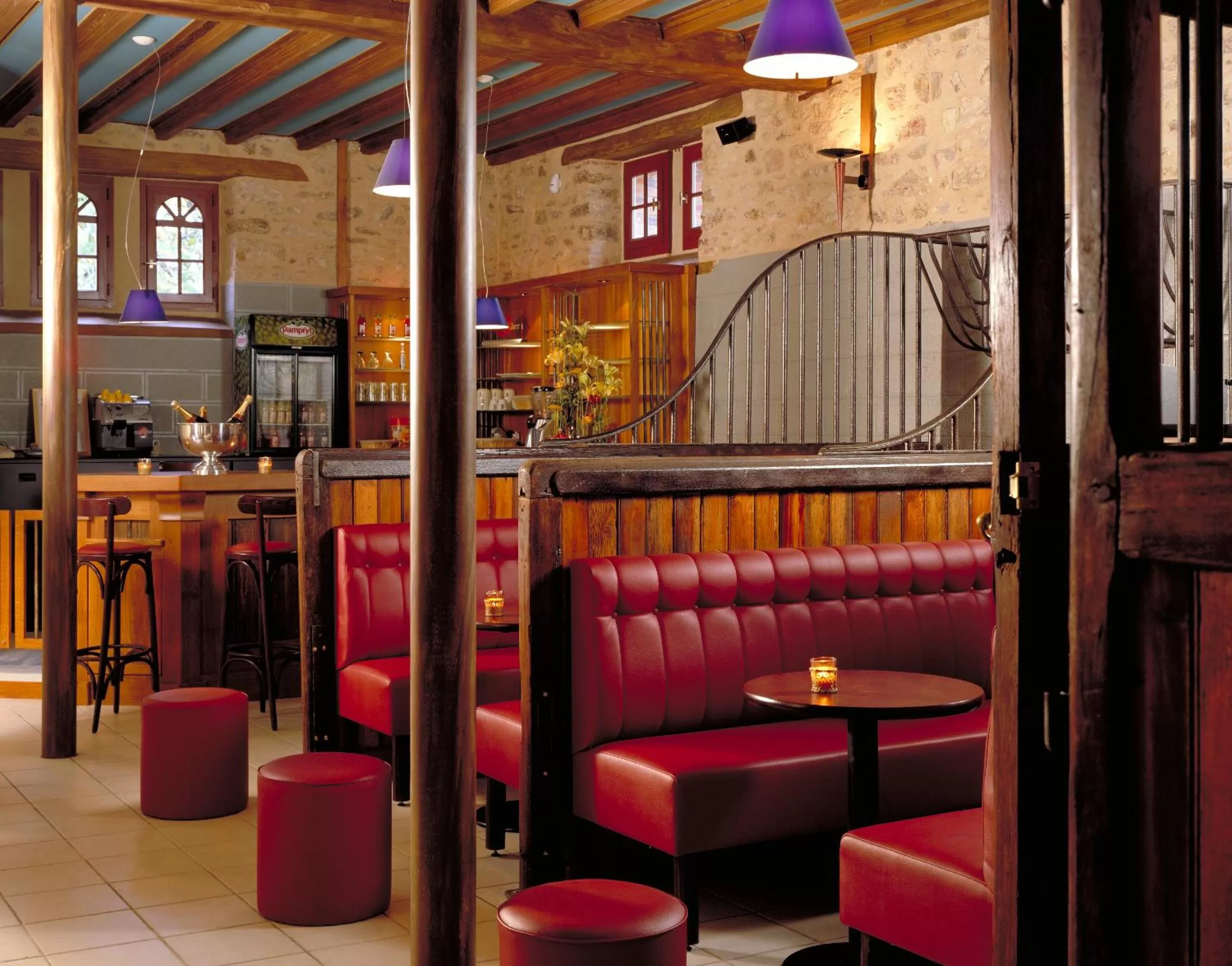 Lounge or bar in B&B Domaine de La Corbe