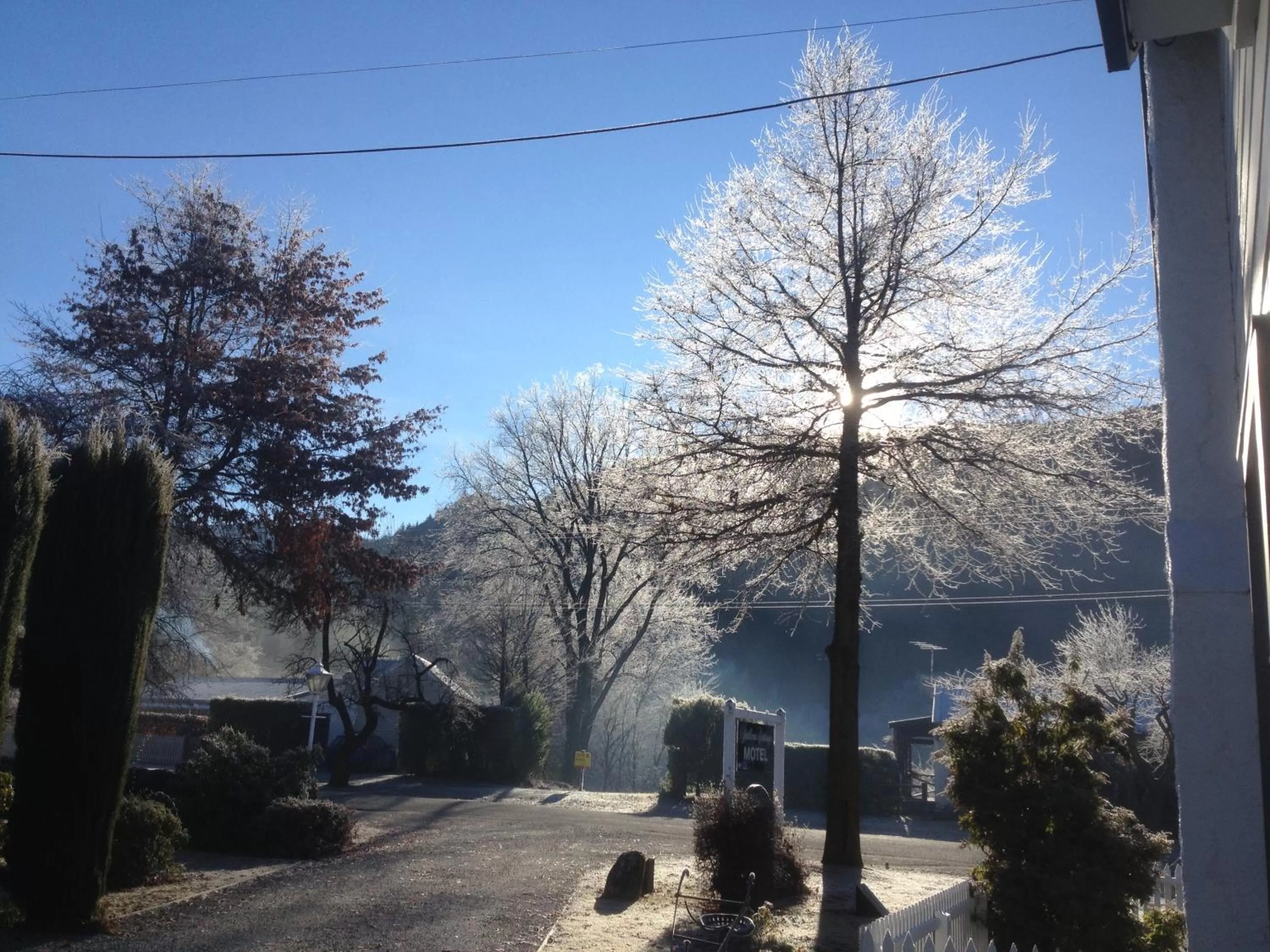 Settlers Cottage Motel